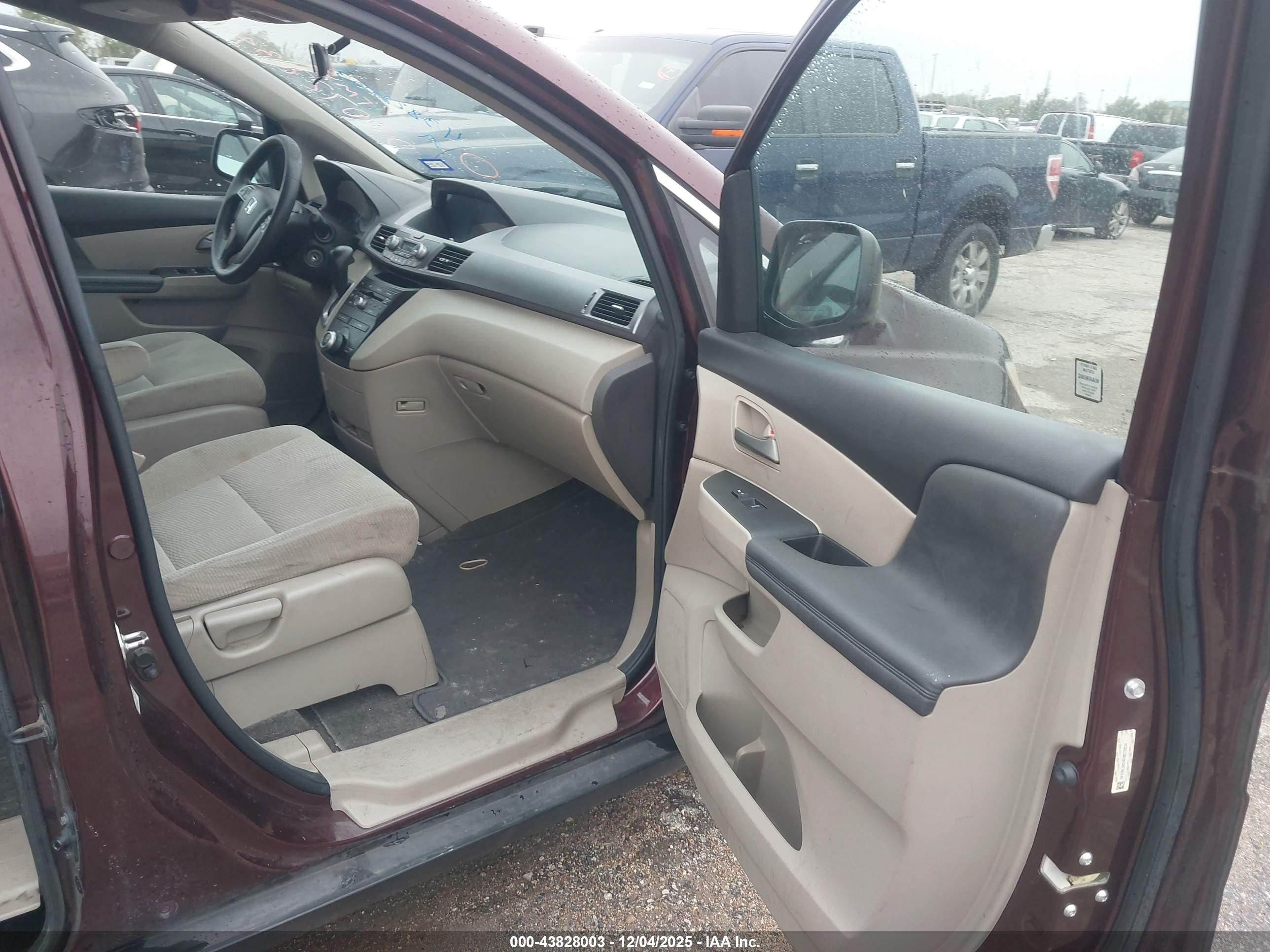 HONDA ODYSSEY image 5