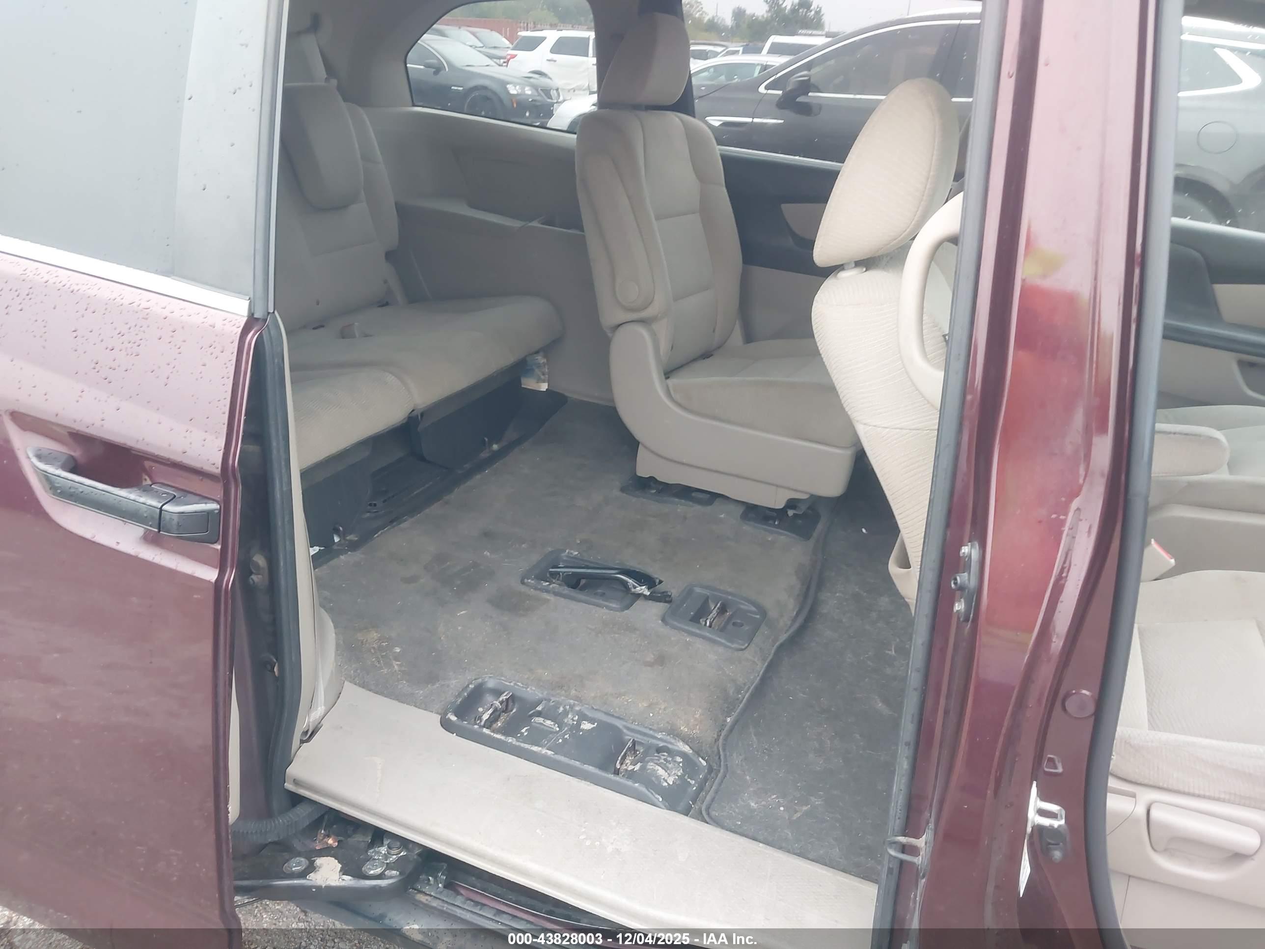 HONDA ODYSSEY image 8