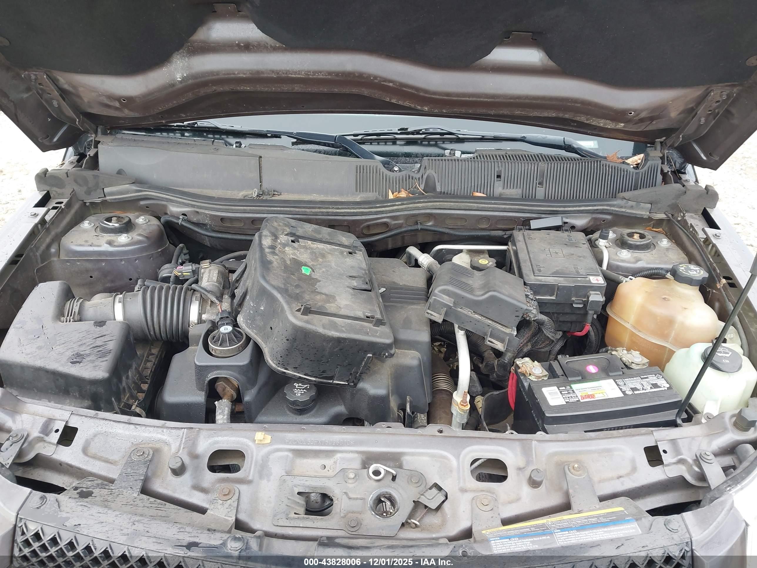 CHEVROLET EQUINOX image 10