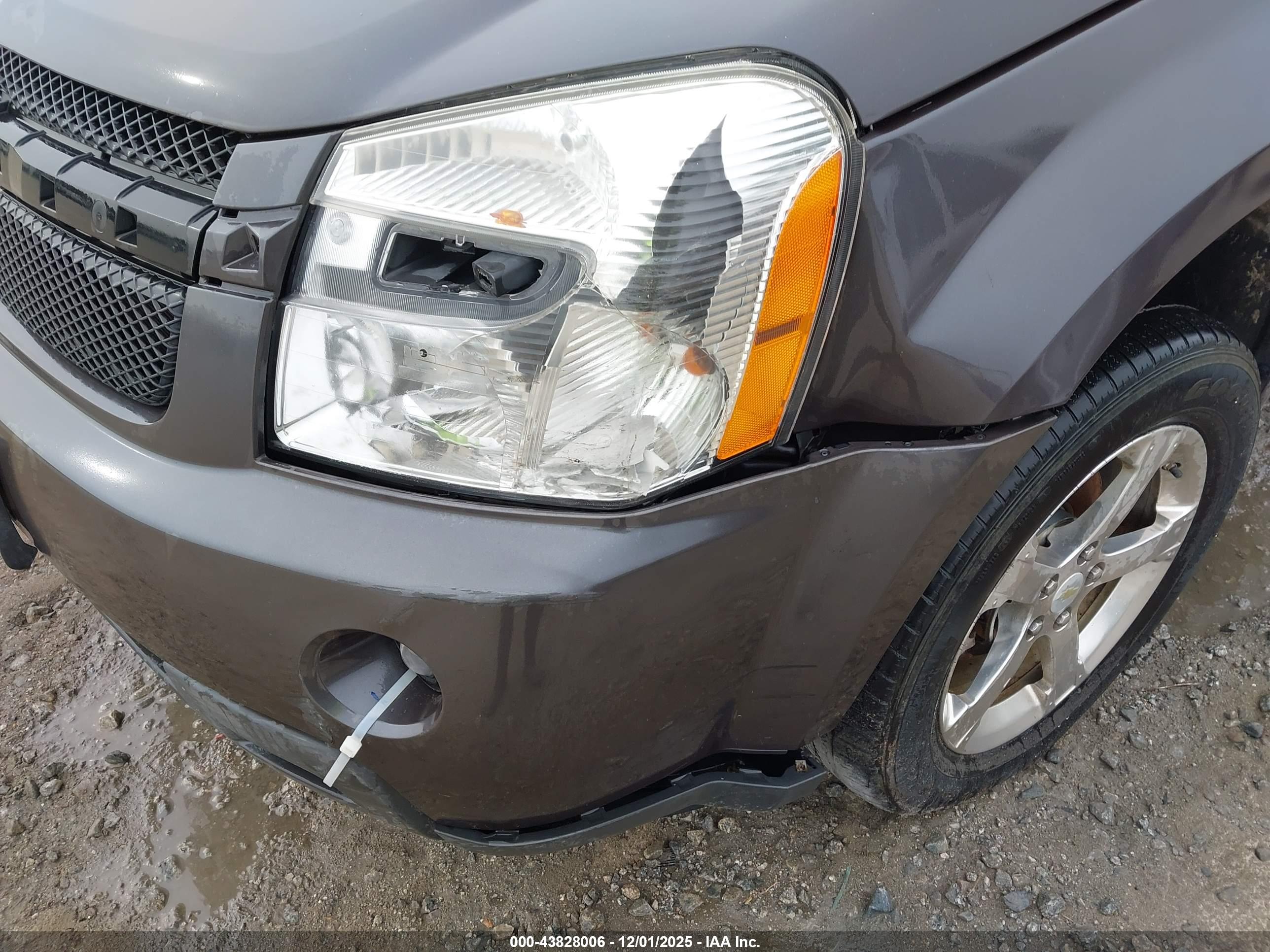 CHEVROLET EQUINOX image 6
