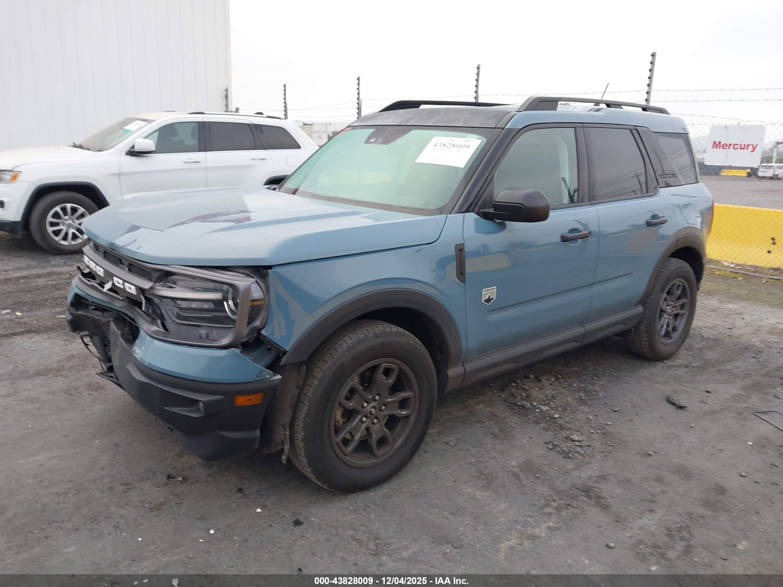 FORD BRONCO image 2