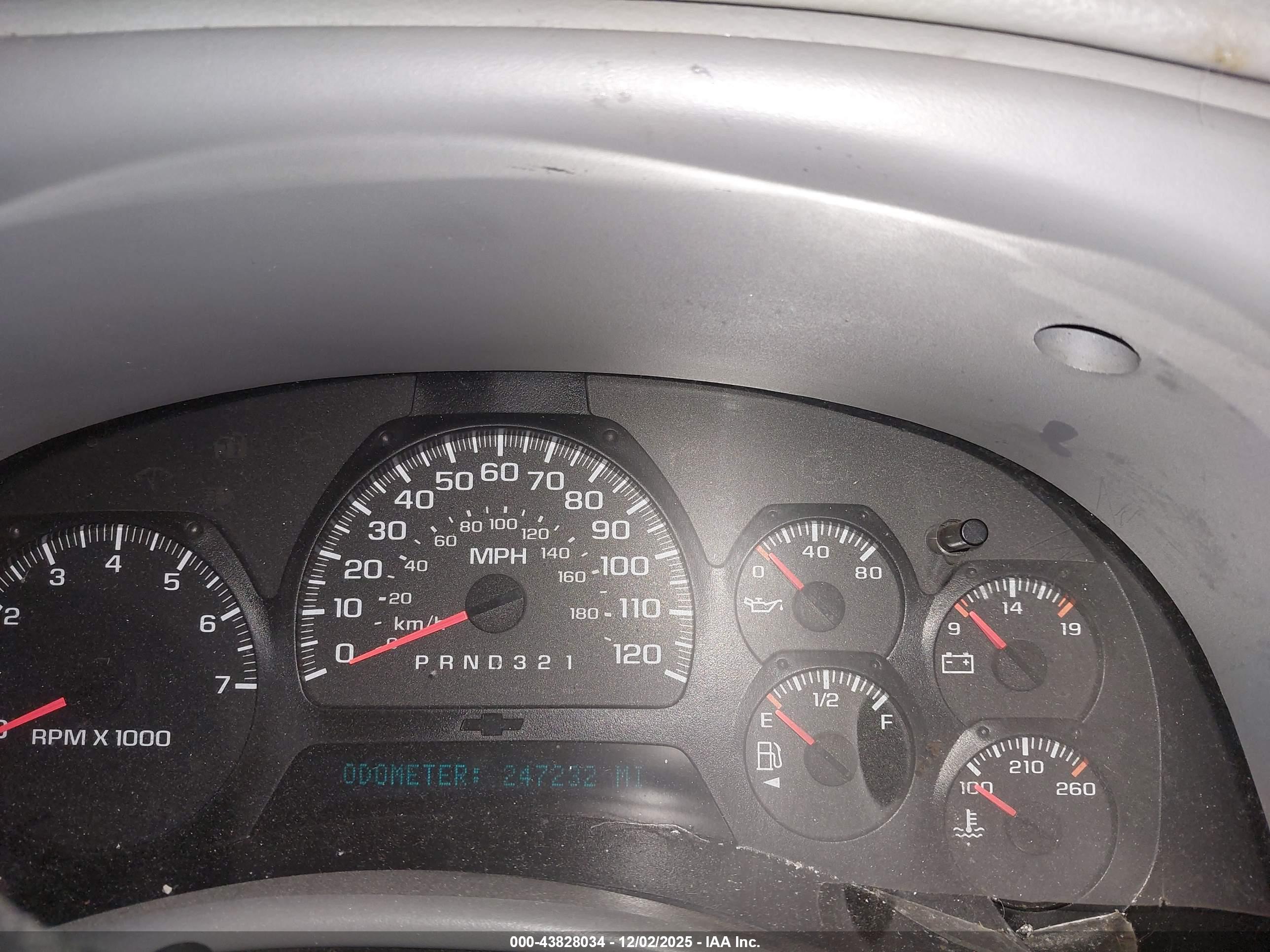 CHEVROLET TRAILBLAZER image 7