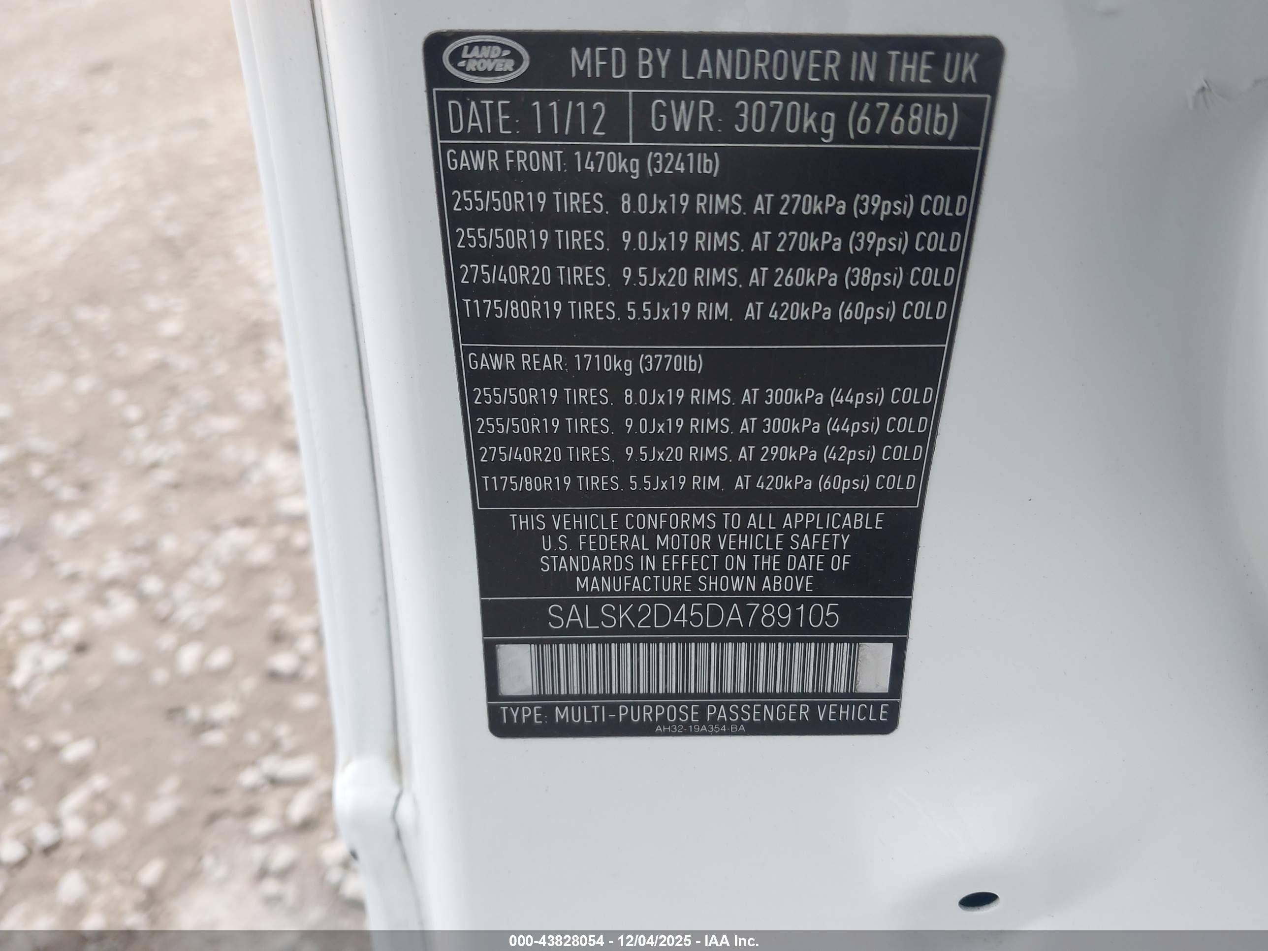 LAND ROVER image 9