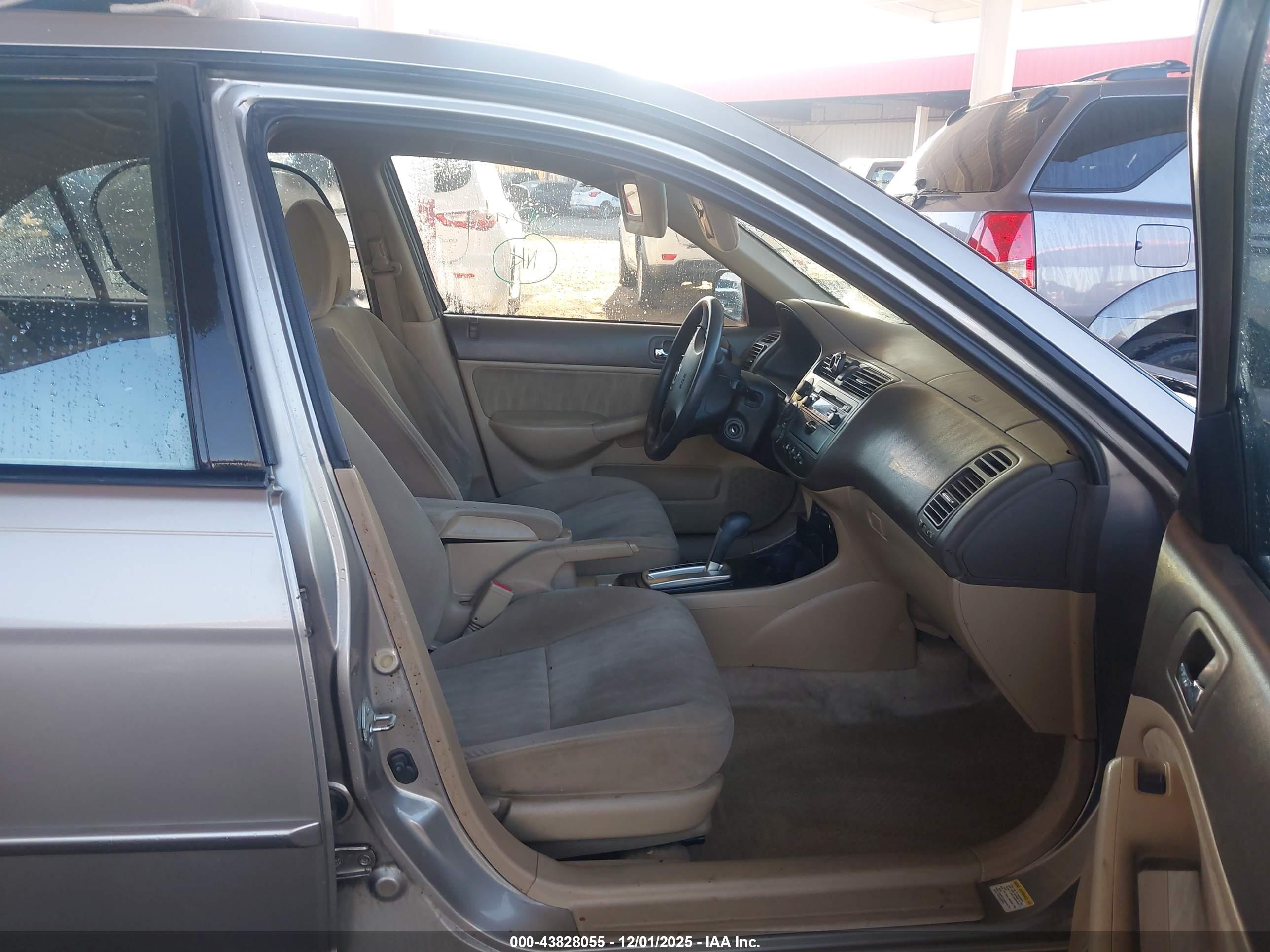 HONDA CIVIC image 5
