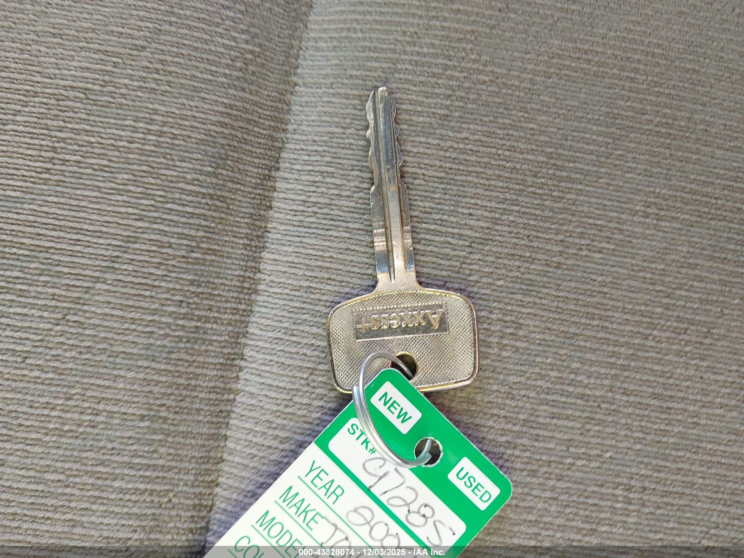 TOYOTA TACOMA image 11