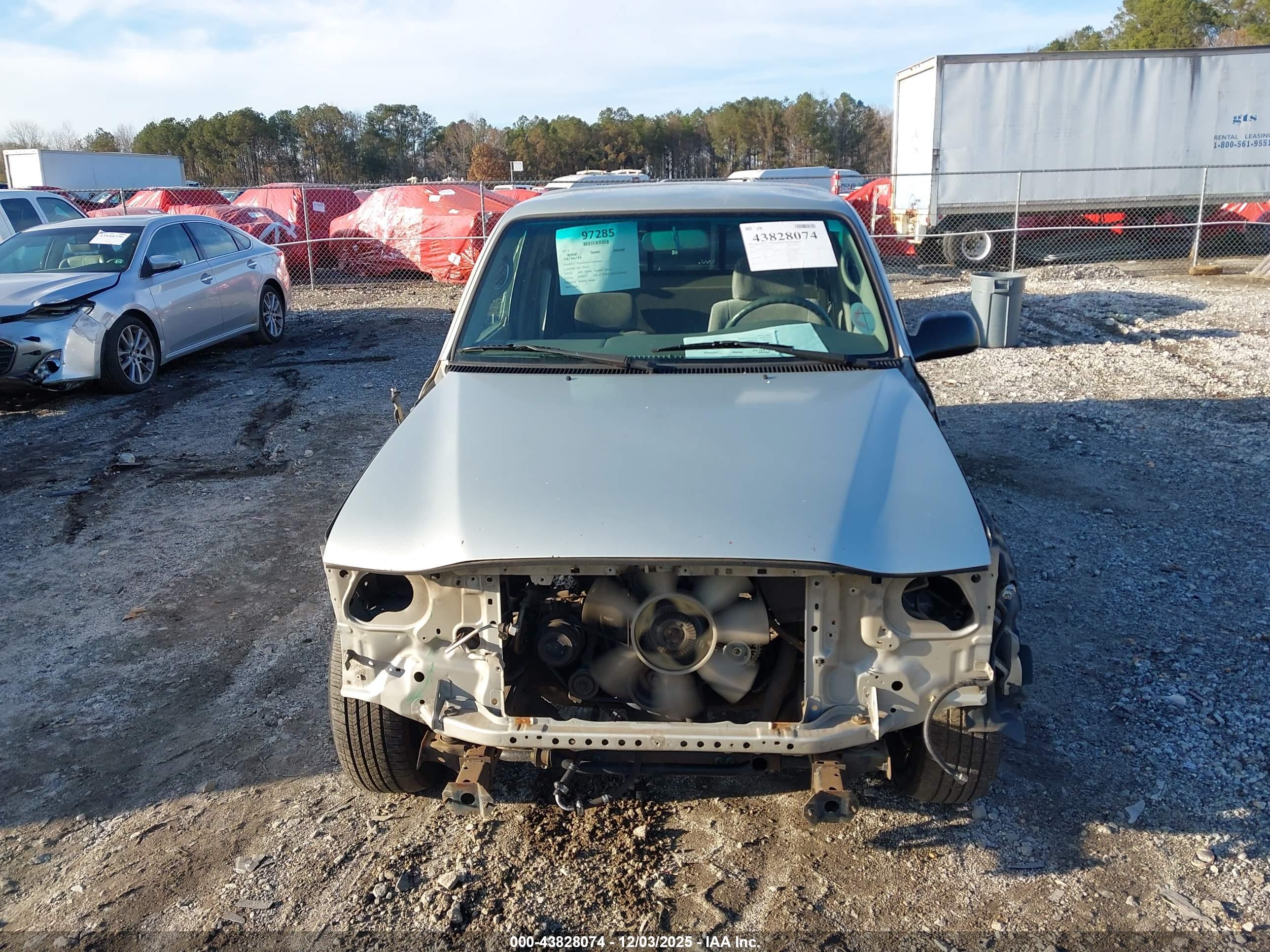 TOYOTA TACOMA image 6