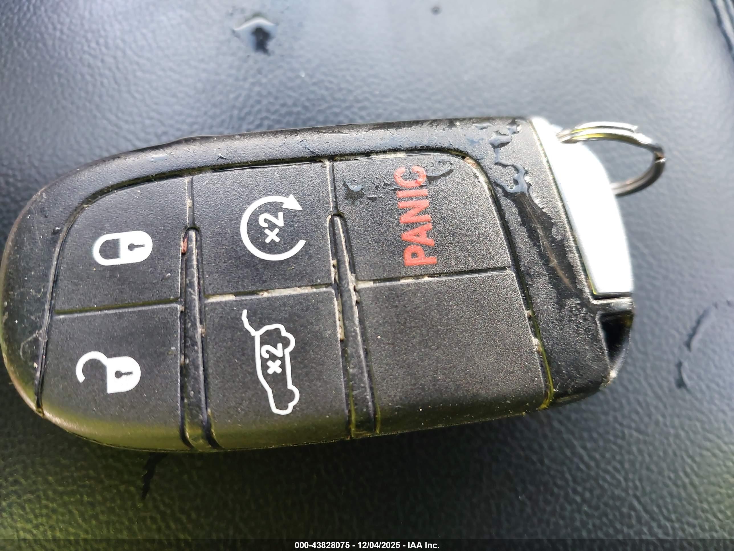 JEEP GRAND image 11