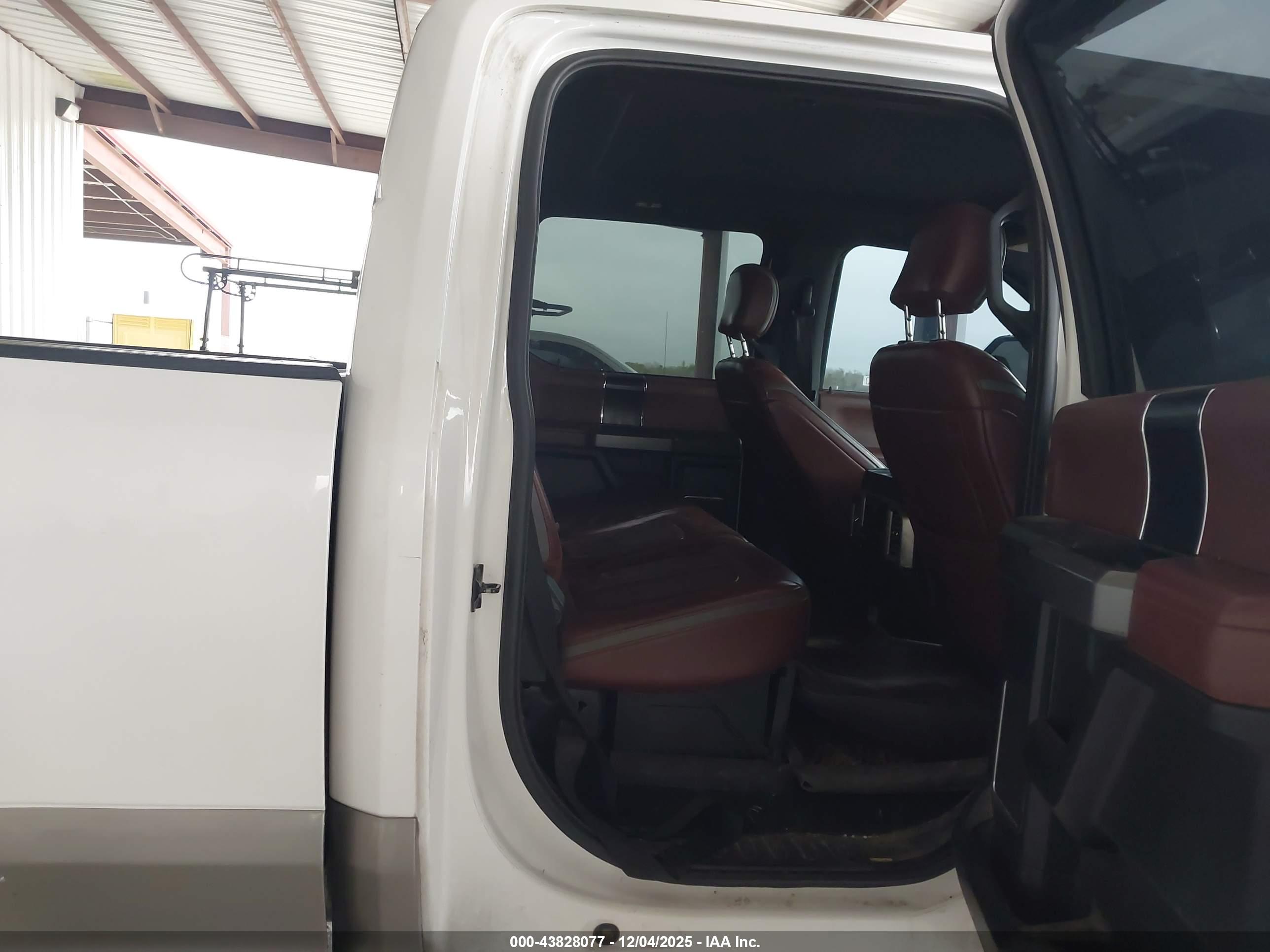 FORD F-250 image 8