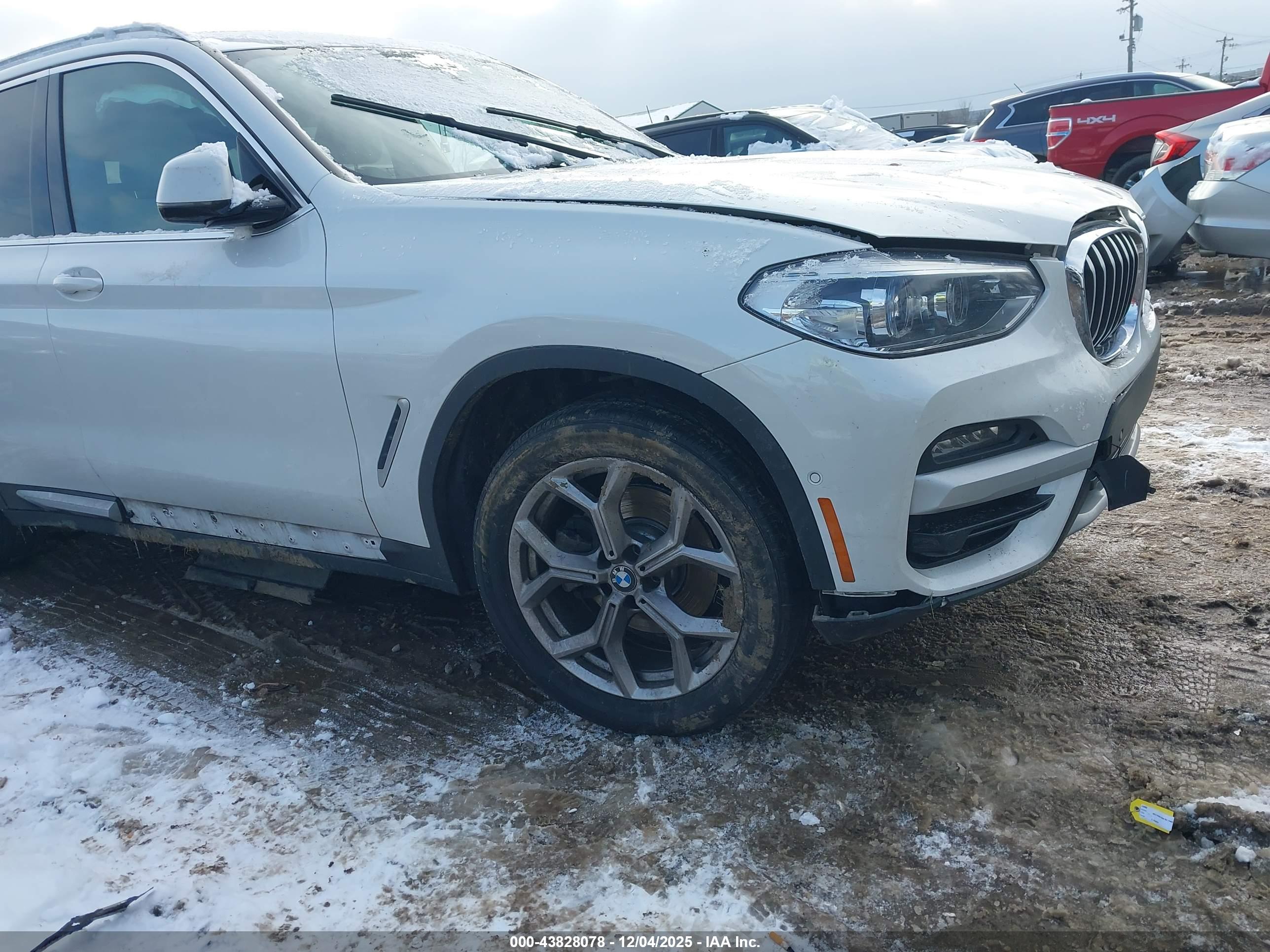 BMW X3 image 6
