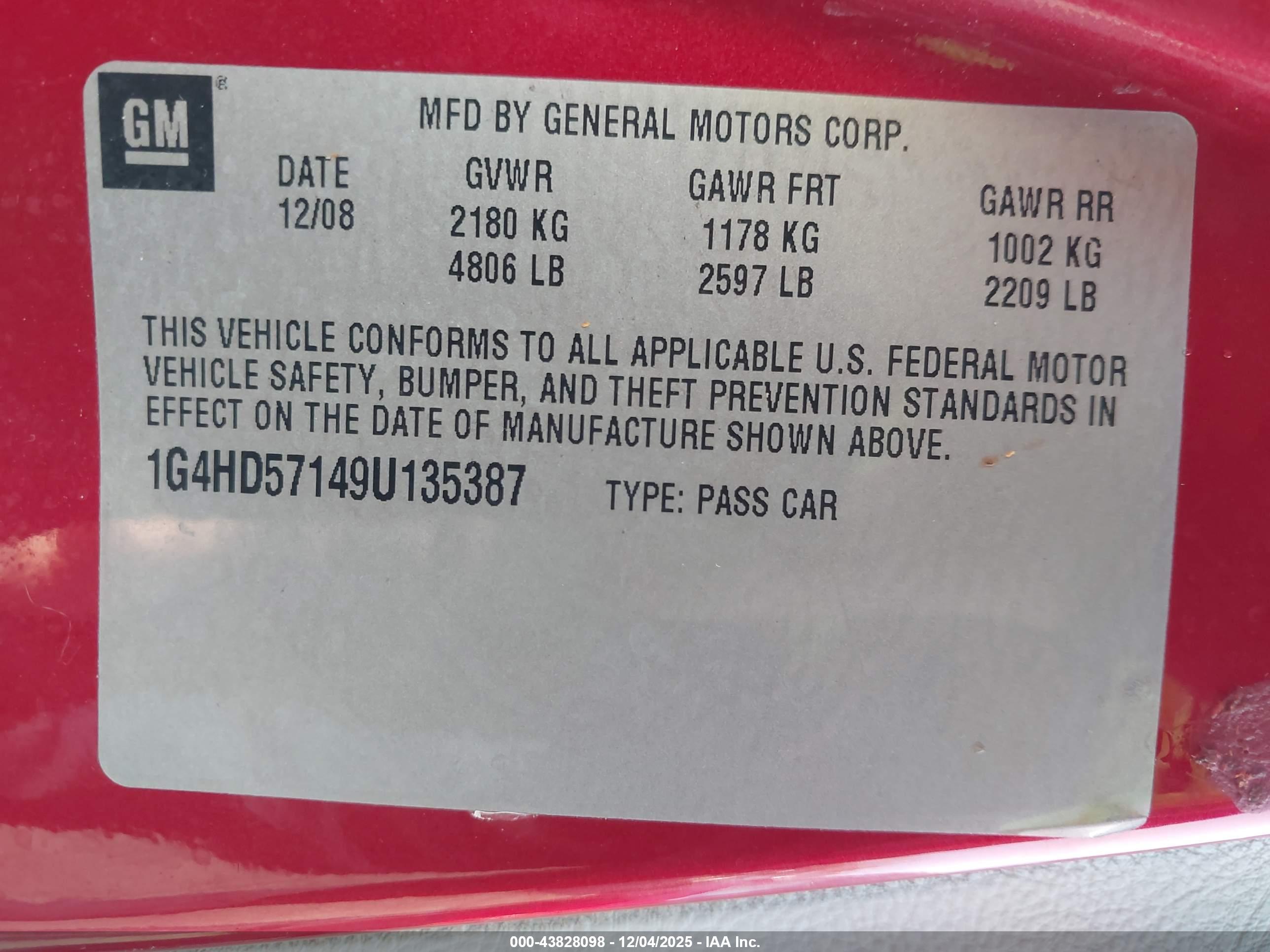 BUICK LUCERNE image 9