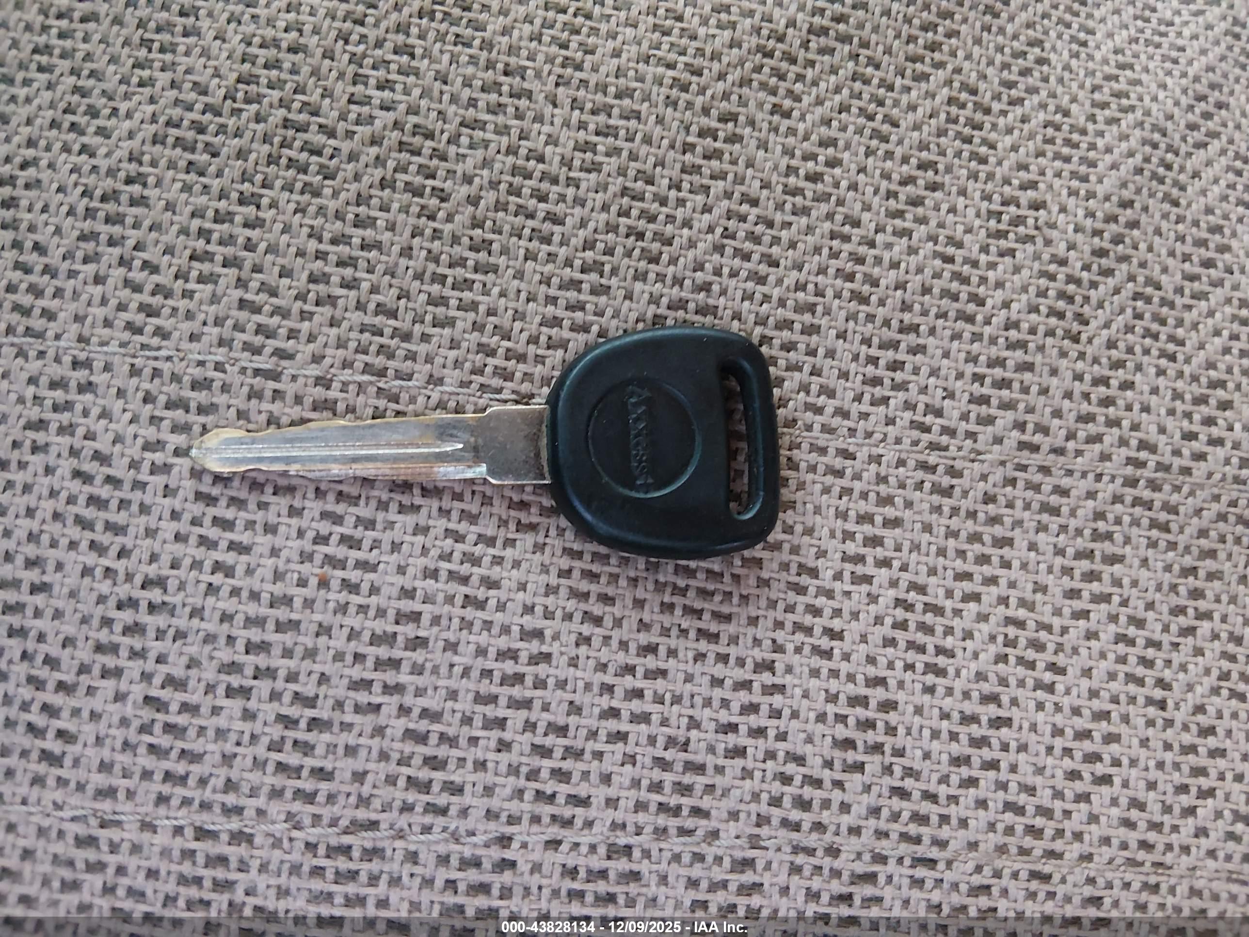 CHEVROLET EXPRESS image 11