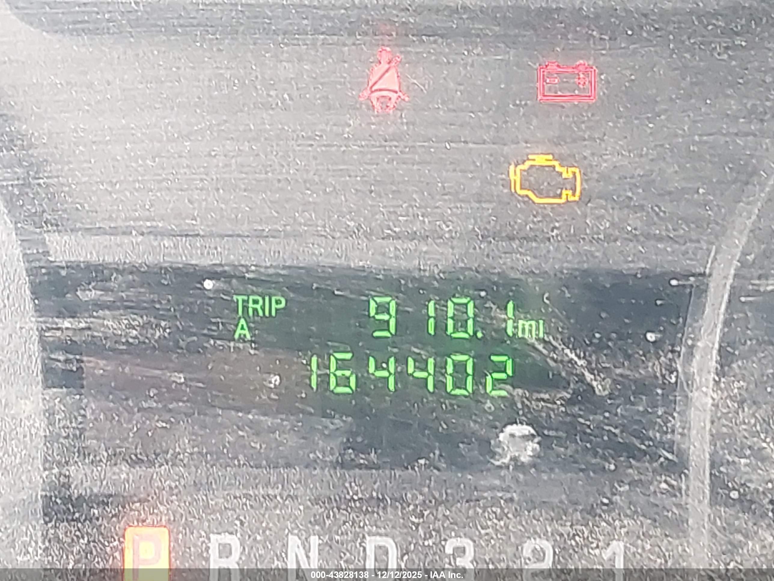FORD E-350 image 6