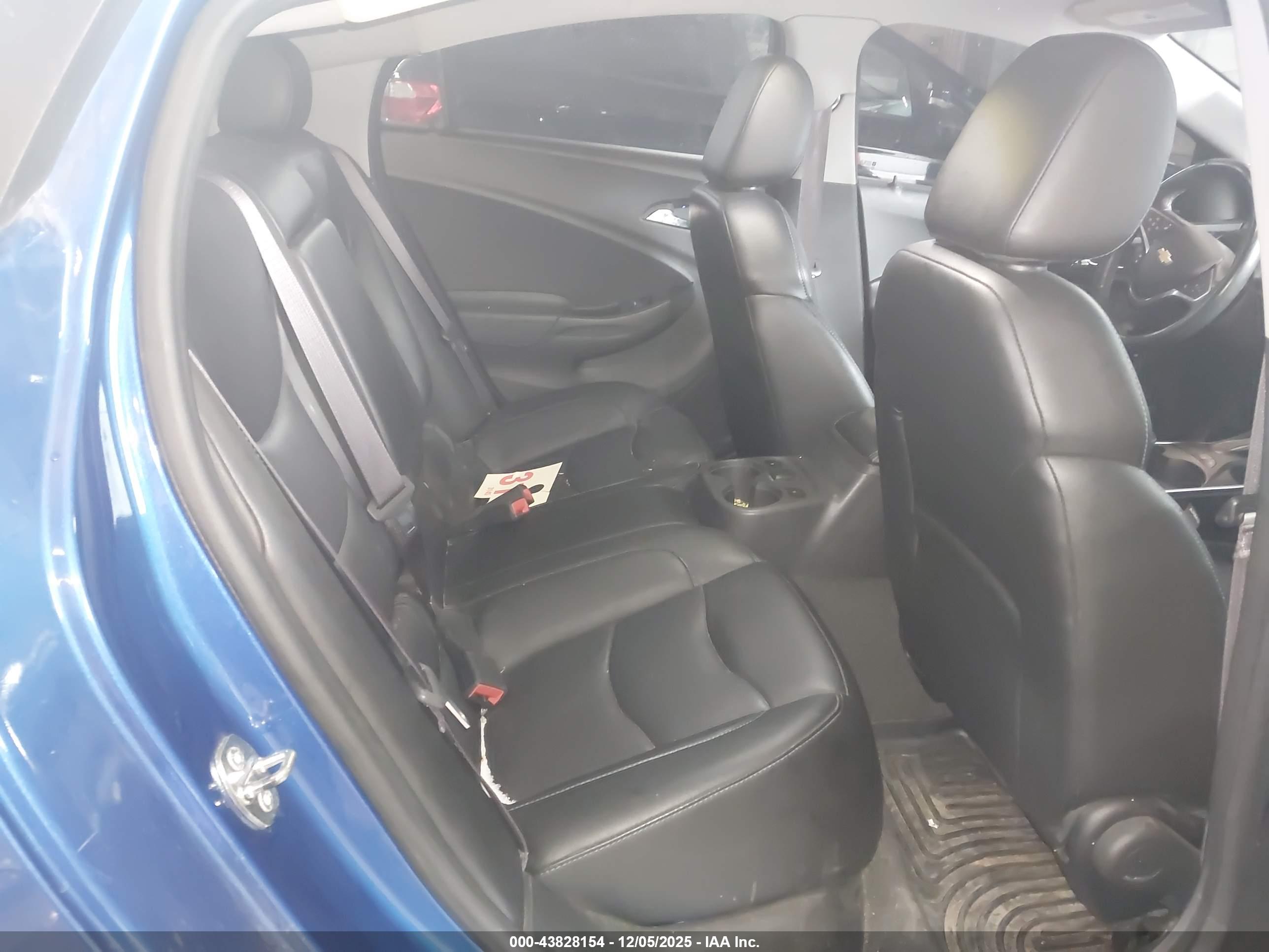 CHEVROLET VOLT image 8
