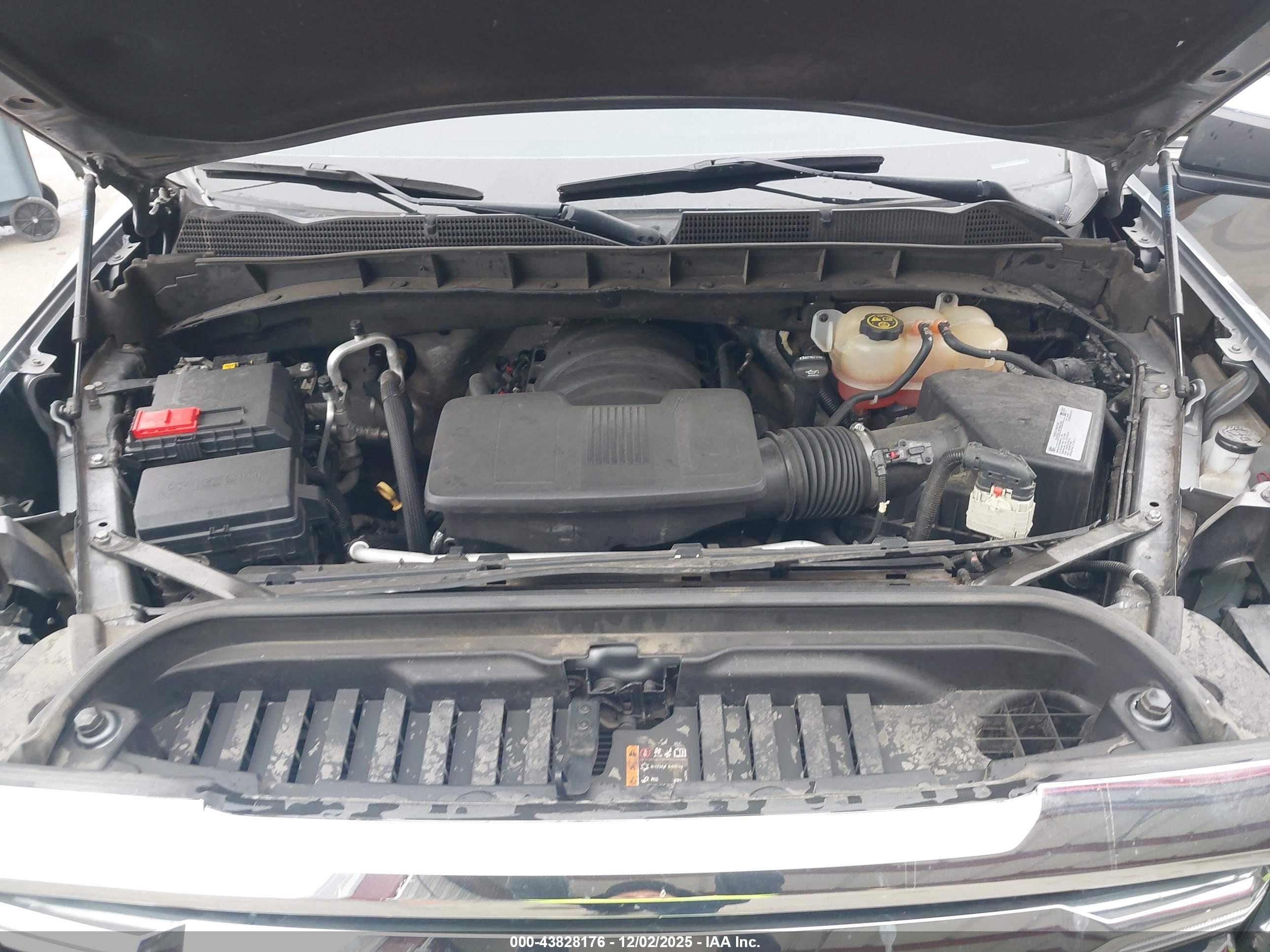 GMC SIERRA image 10