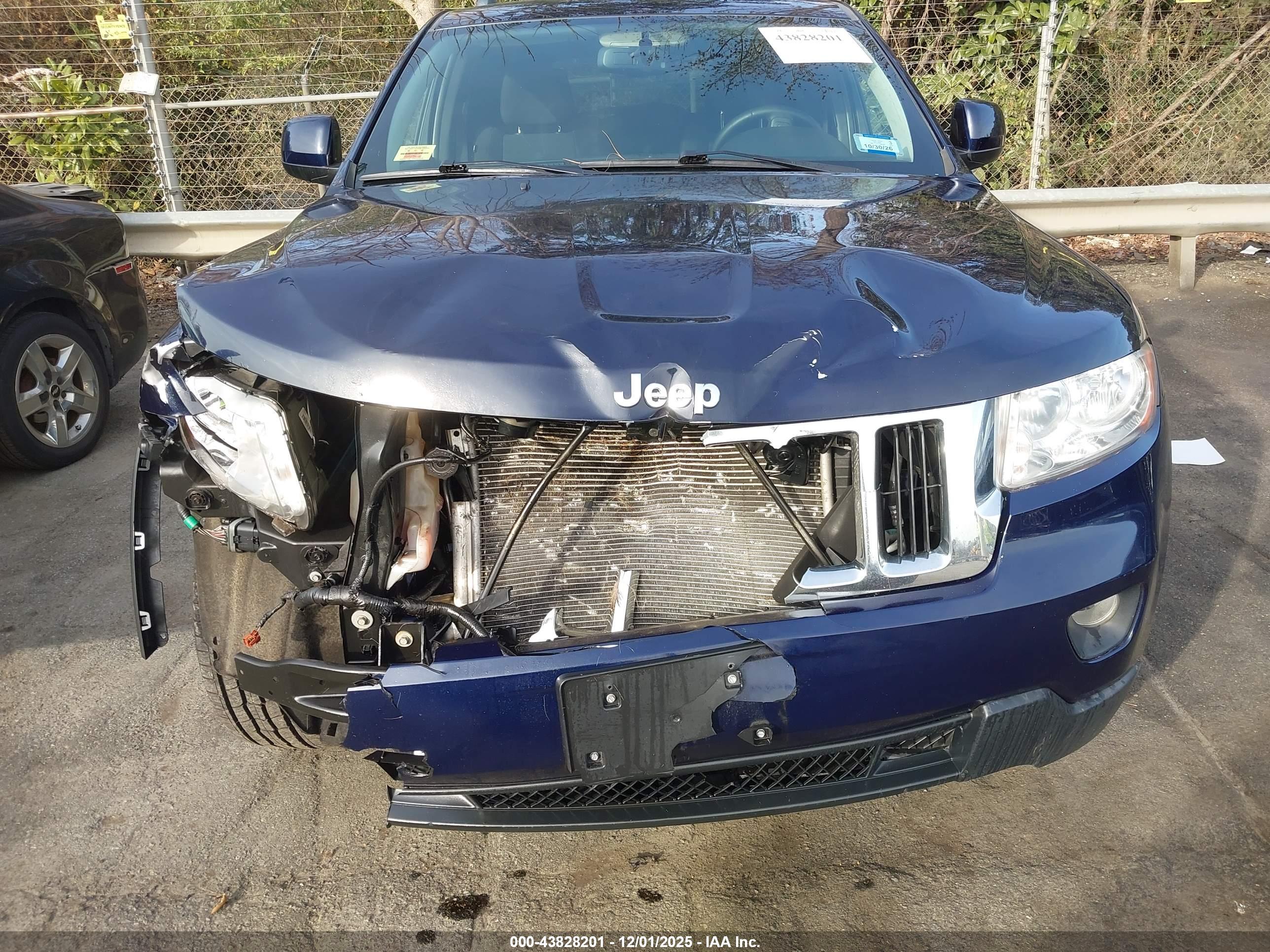 JEEP GRAND image 6