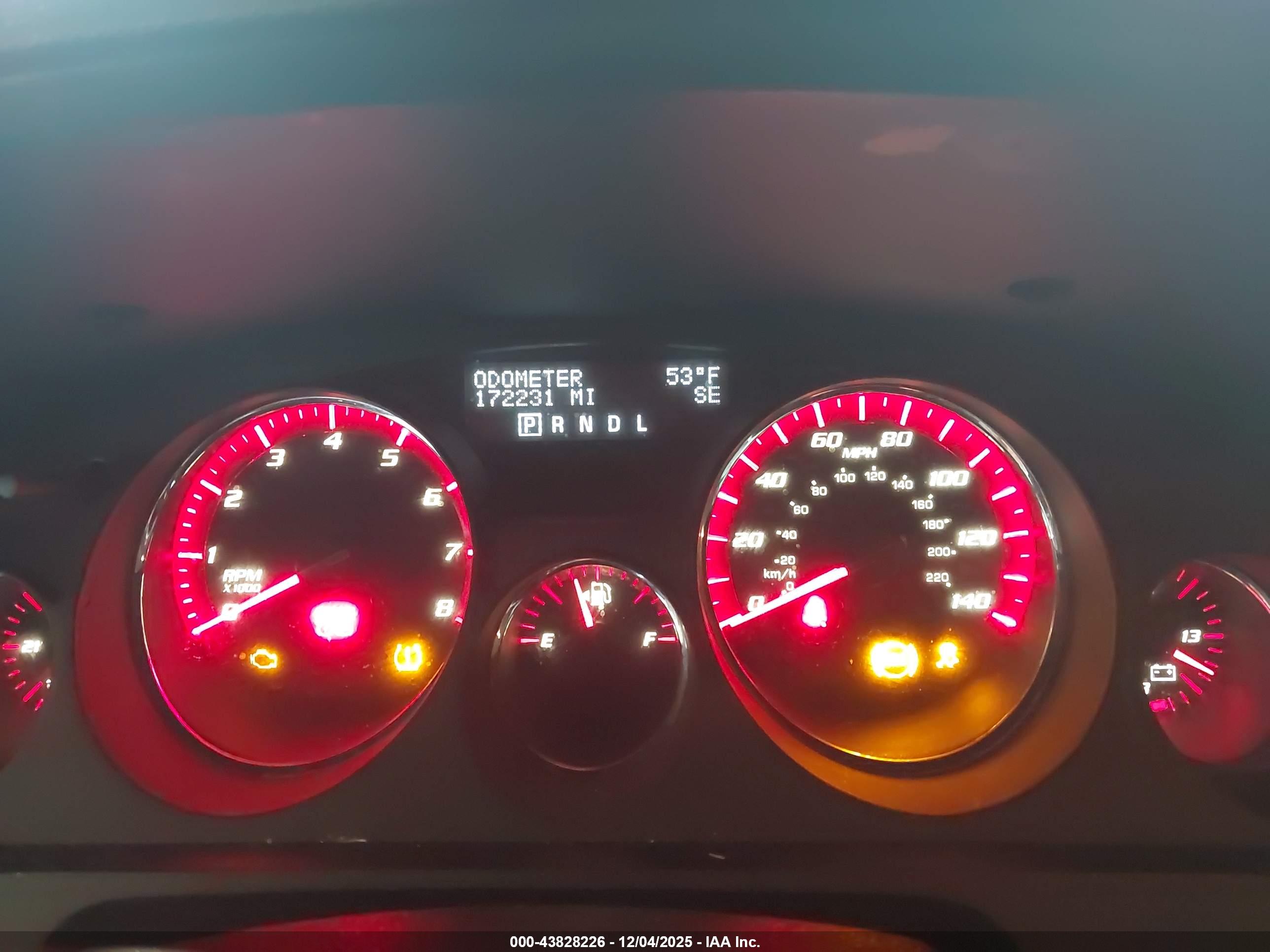 GMC ACADIA image 7