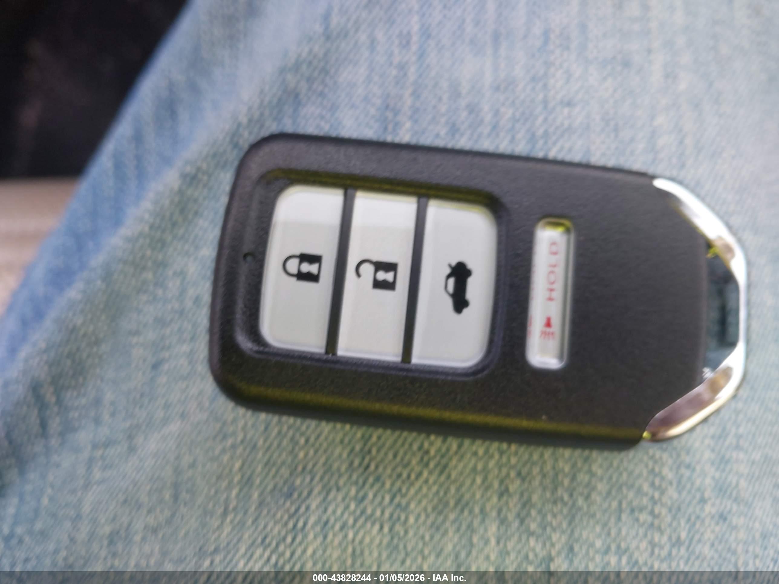HONDA CR-V image 11