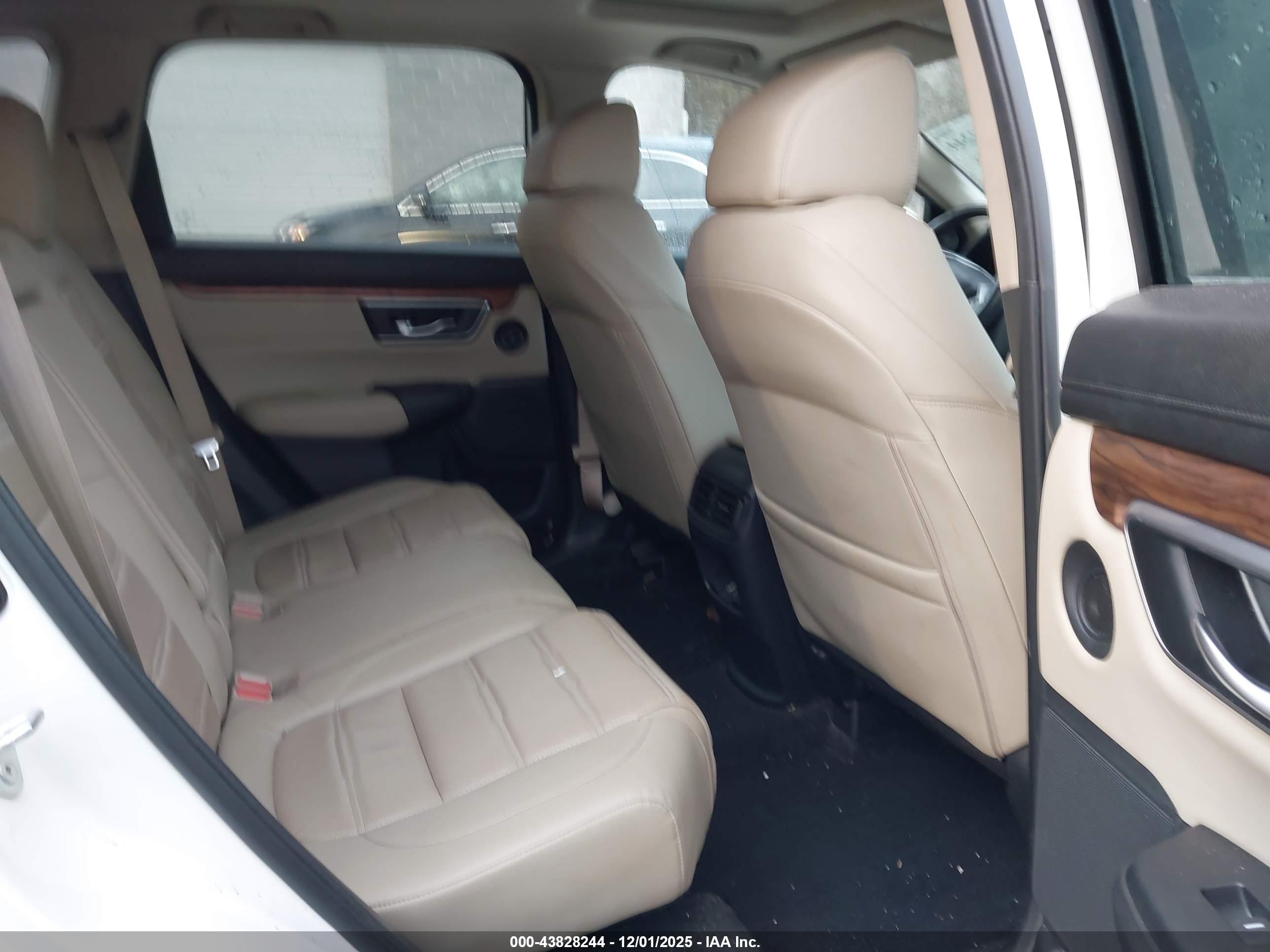 HONDA CR-V image 8