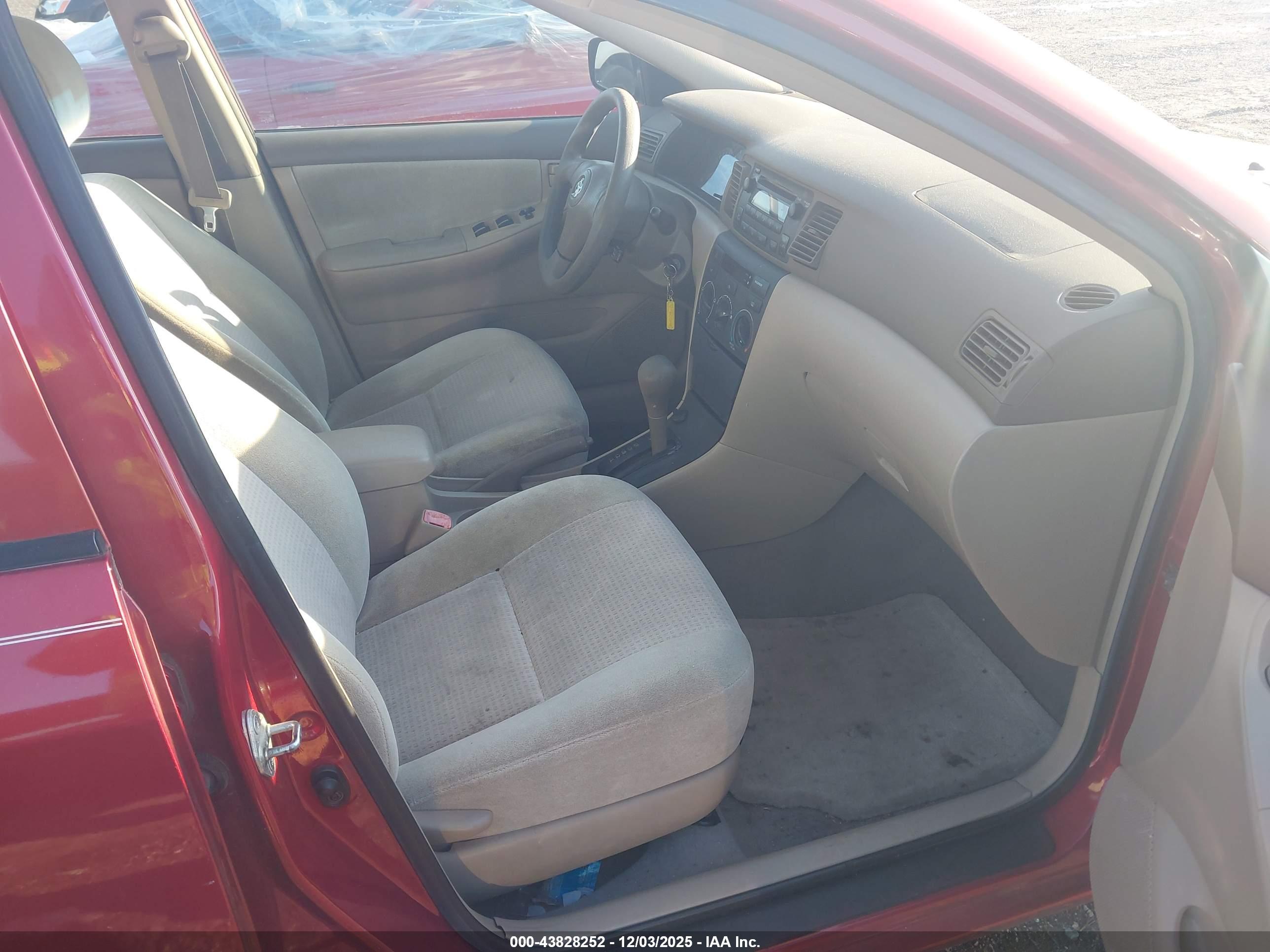 TOYOTA COROLLA image 5