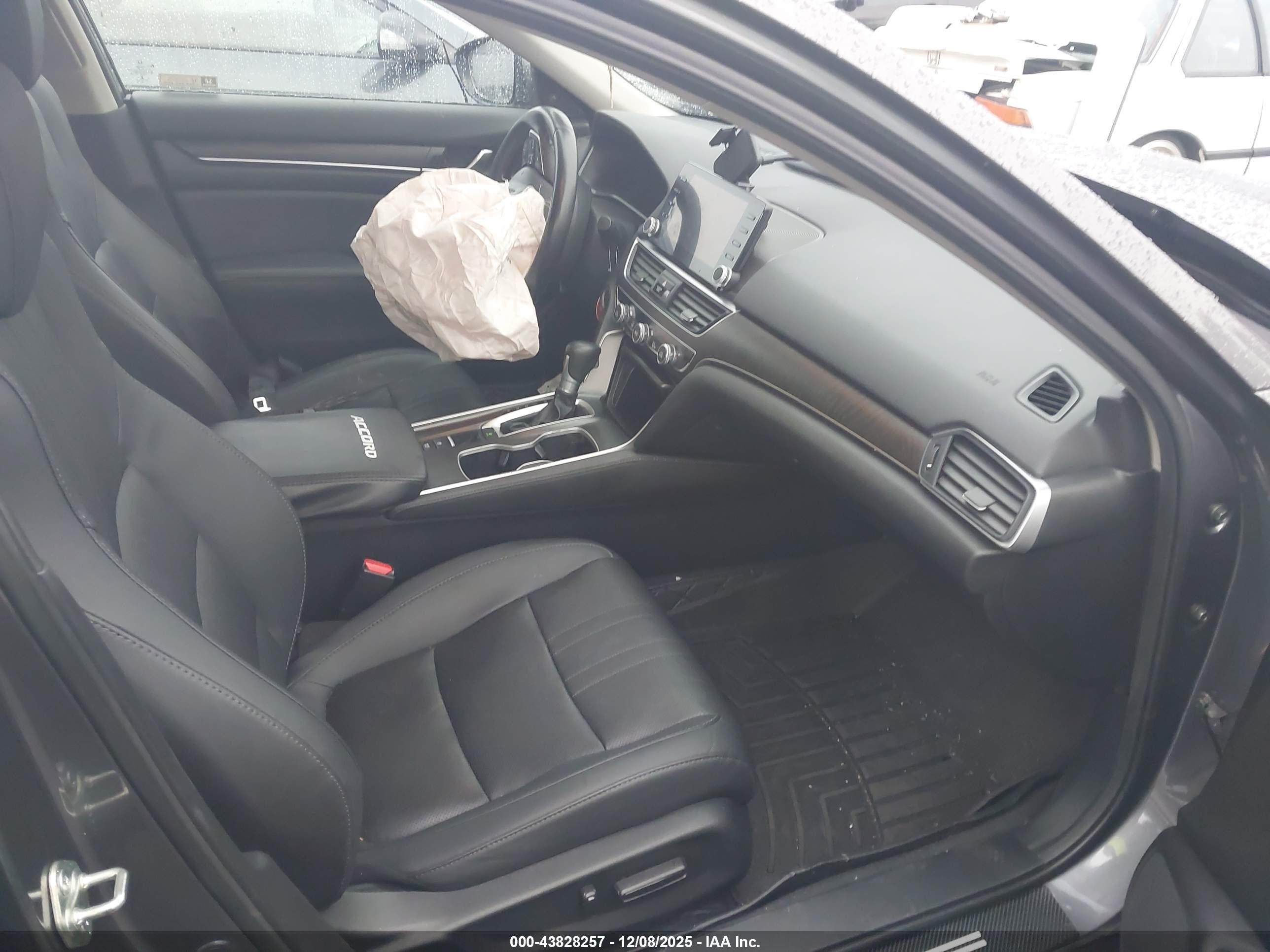 HONDA ACCORD image 5