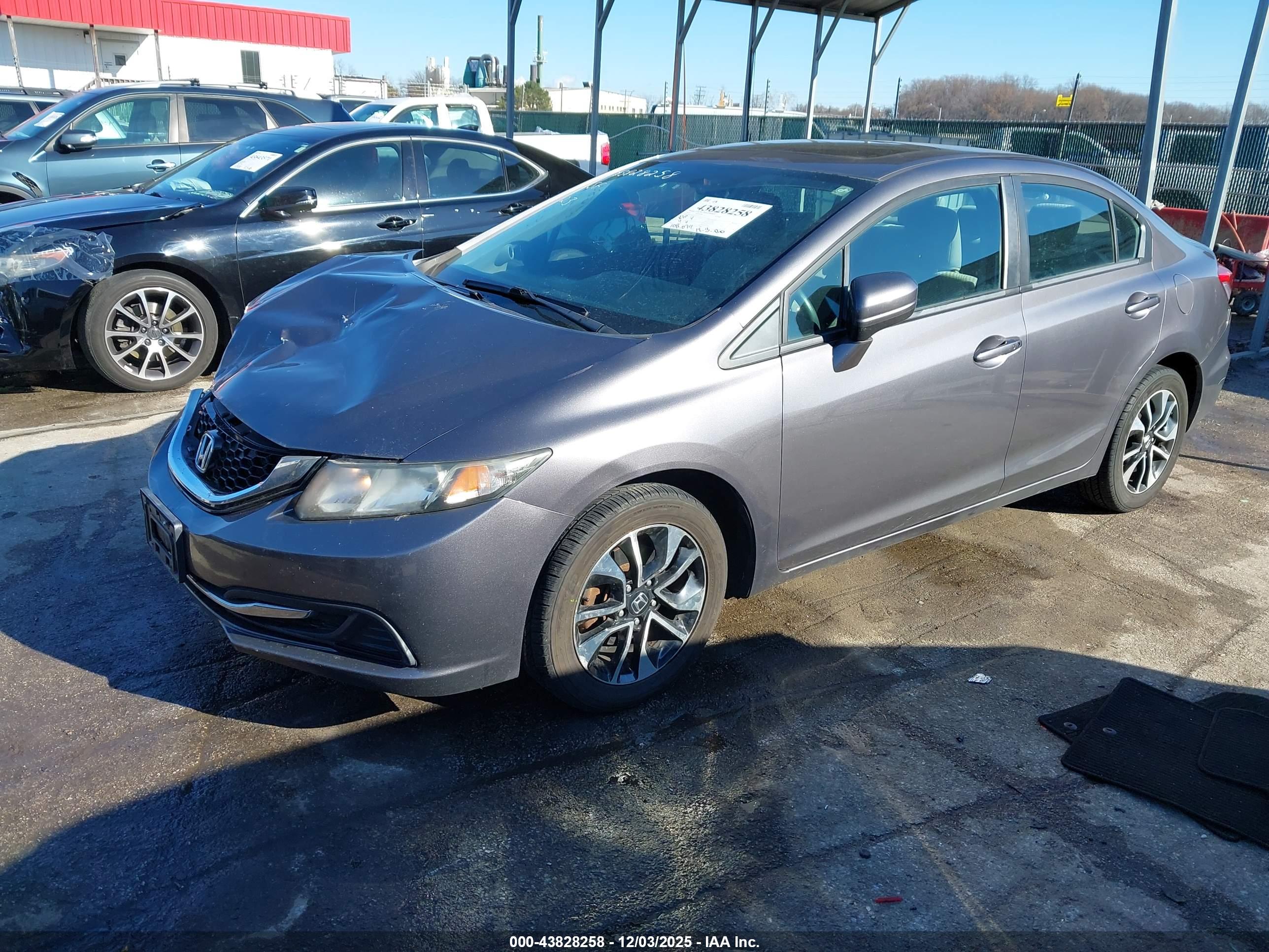 HONDA CIVIC image 2