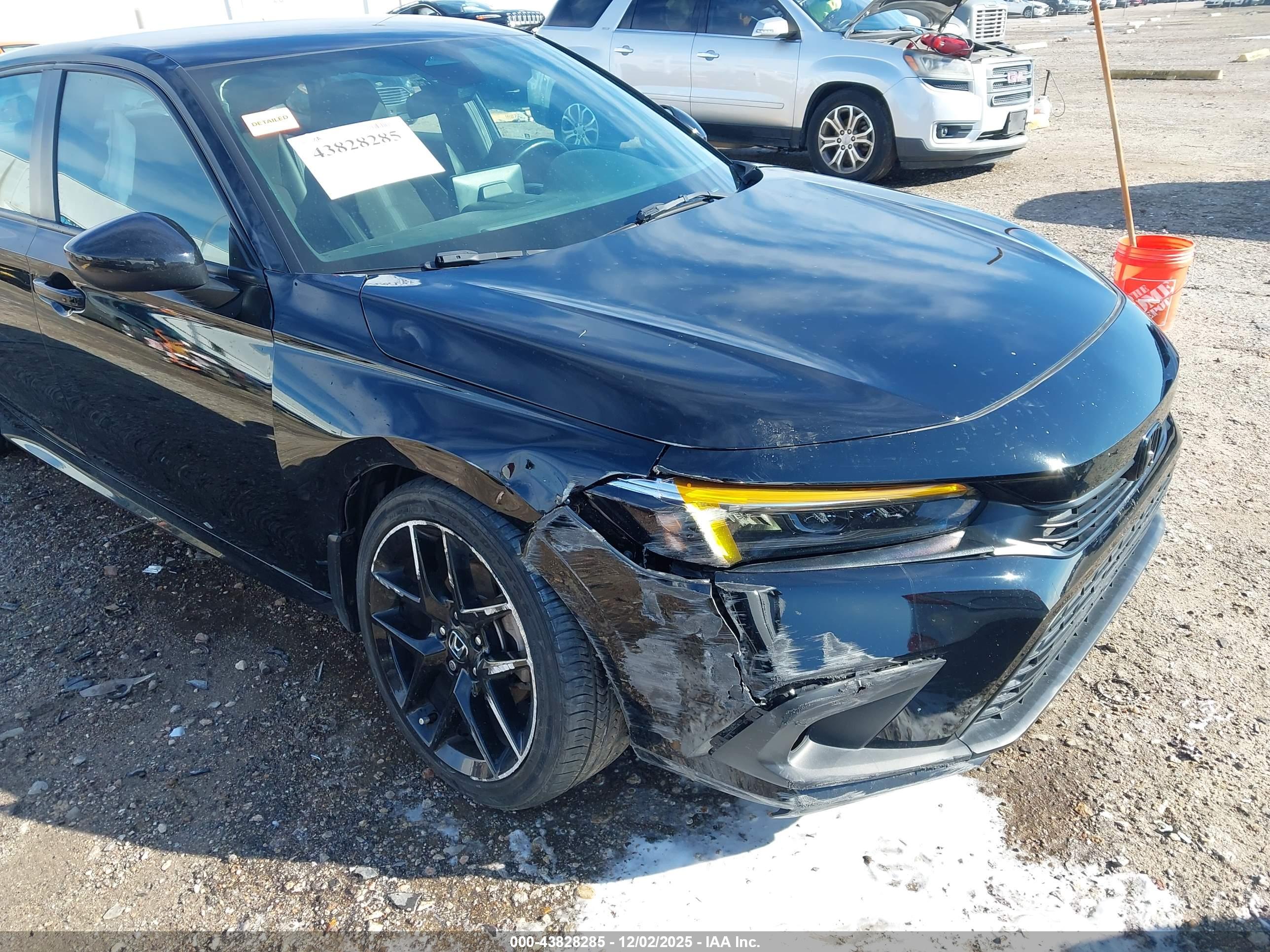 HONDA CIVIC image 6