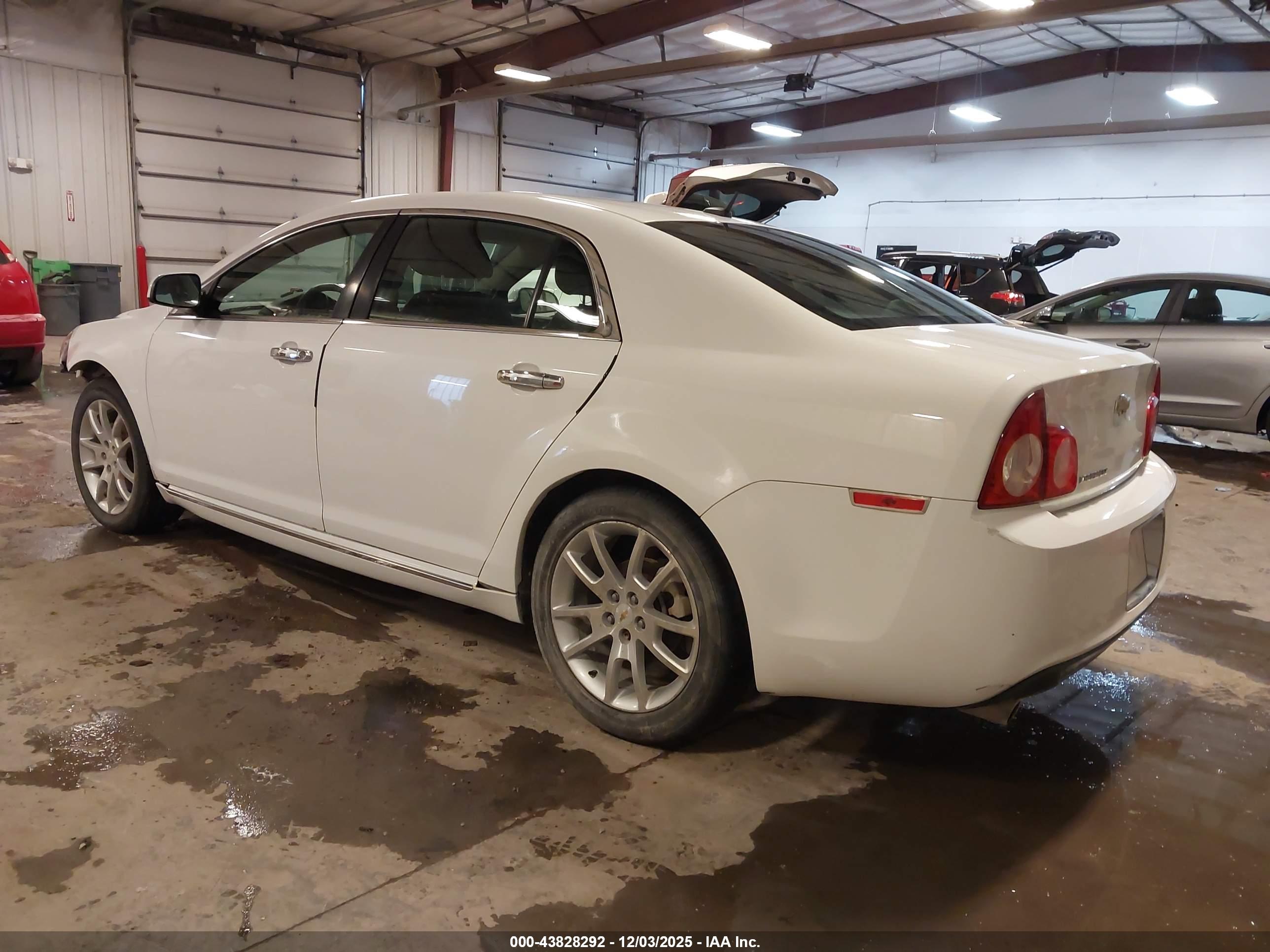 CHEVROLET MALIBU image 3