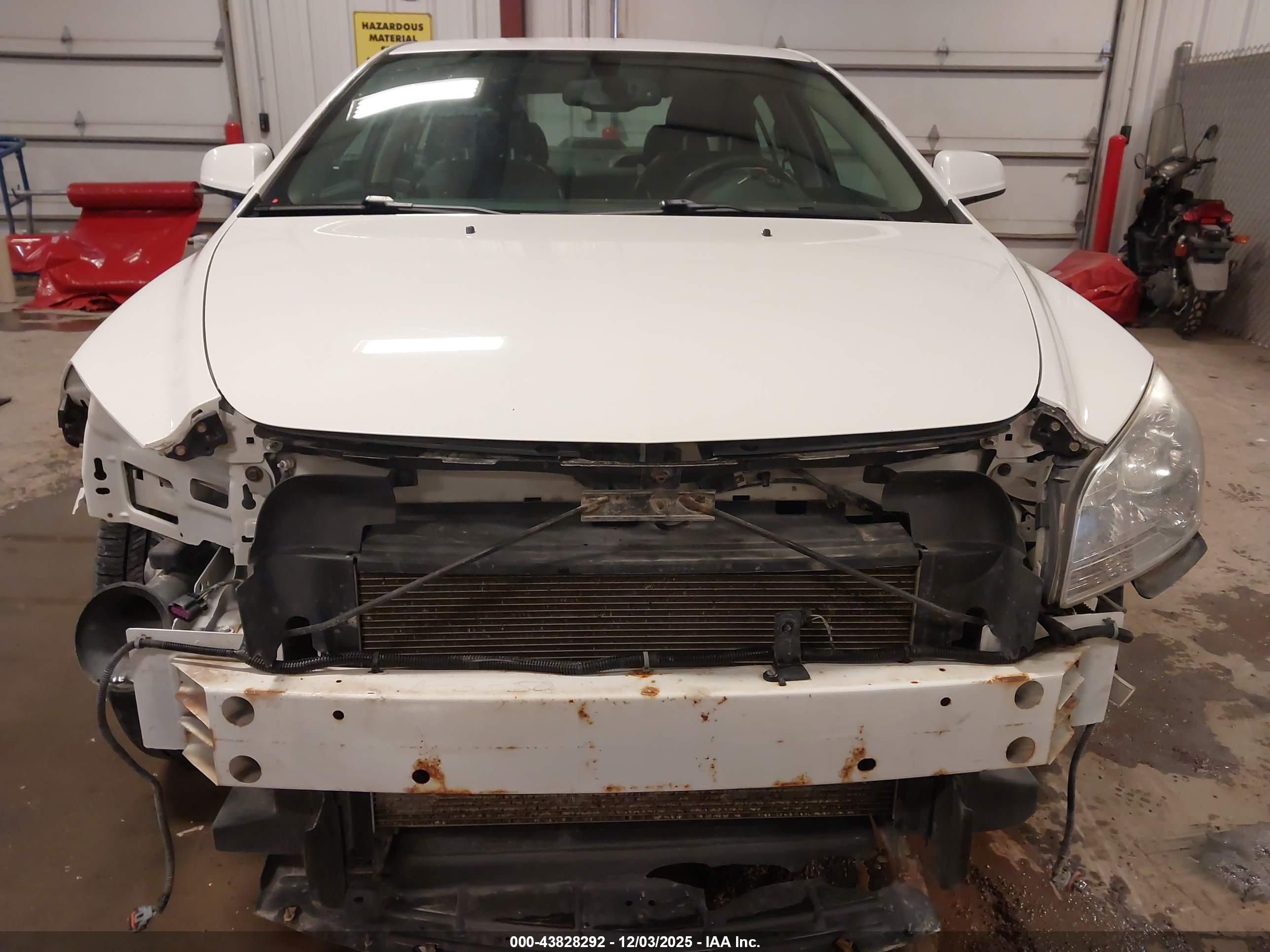 CHEVROLET MALIBU image 6