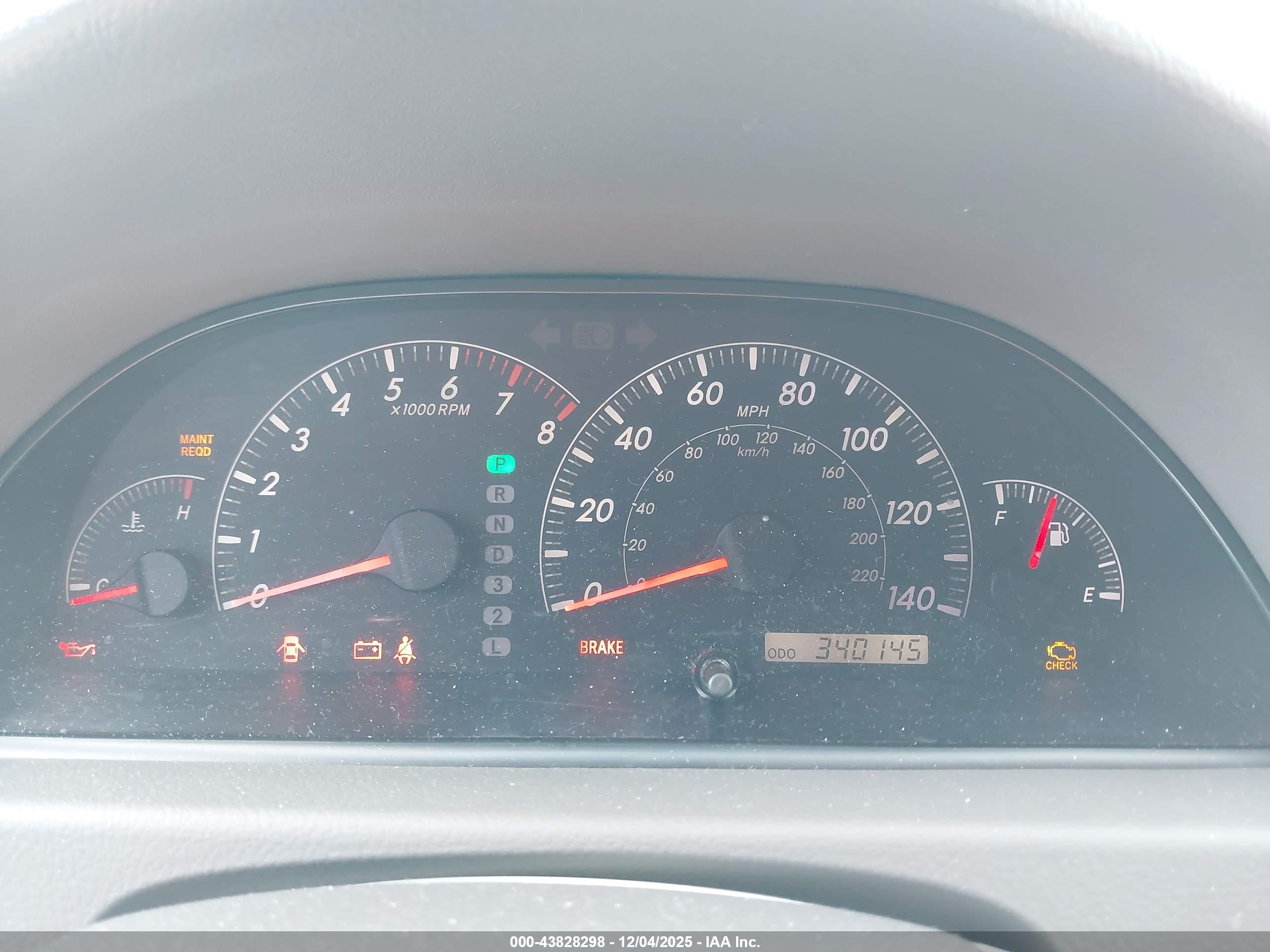 TOYOTA CAMRY image 7
