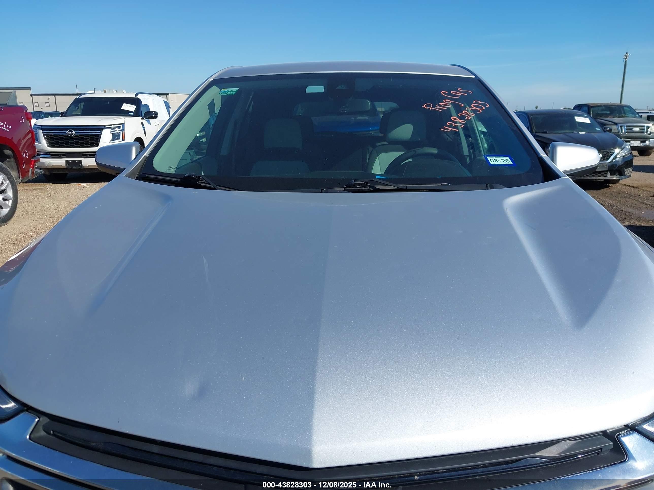 CHEVROLET EQUINOX image 6