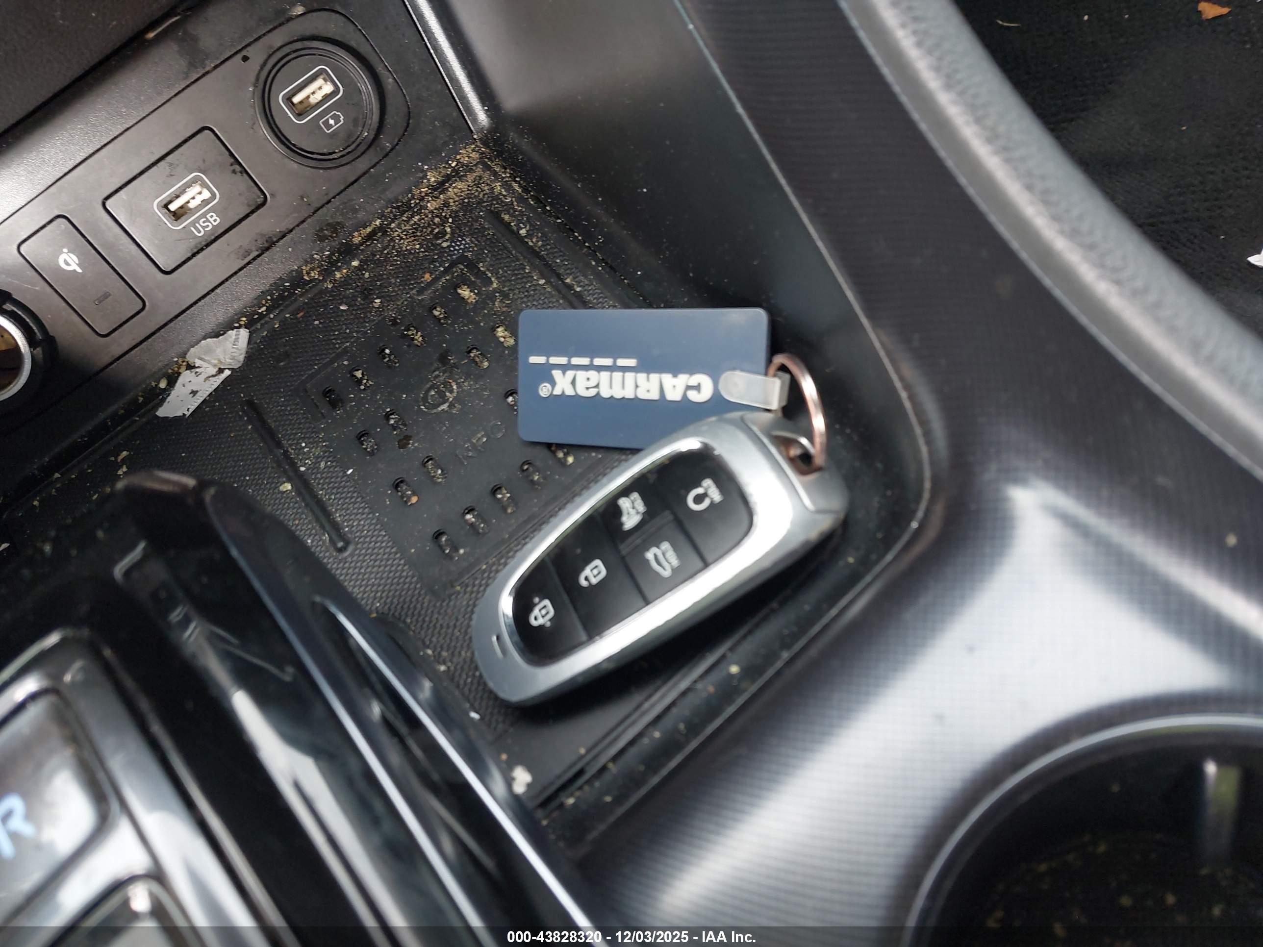 HYUNDAI SONATA image 11