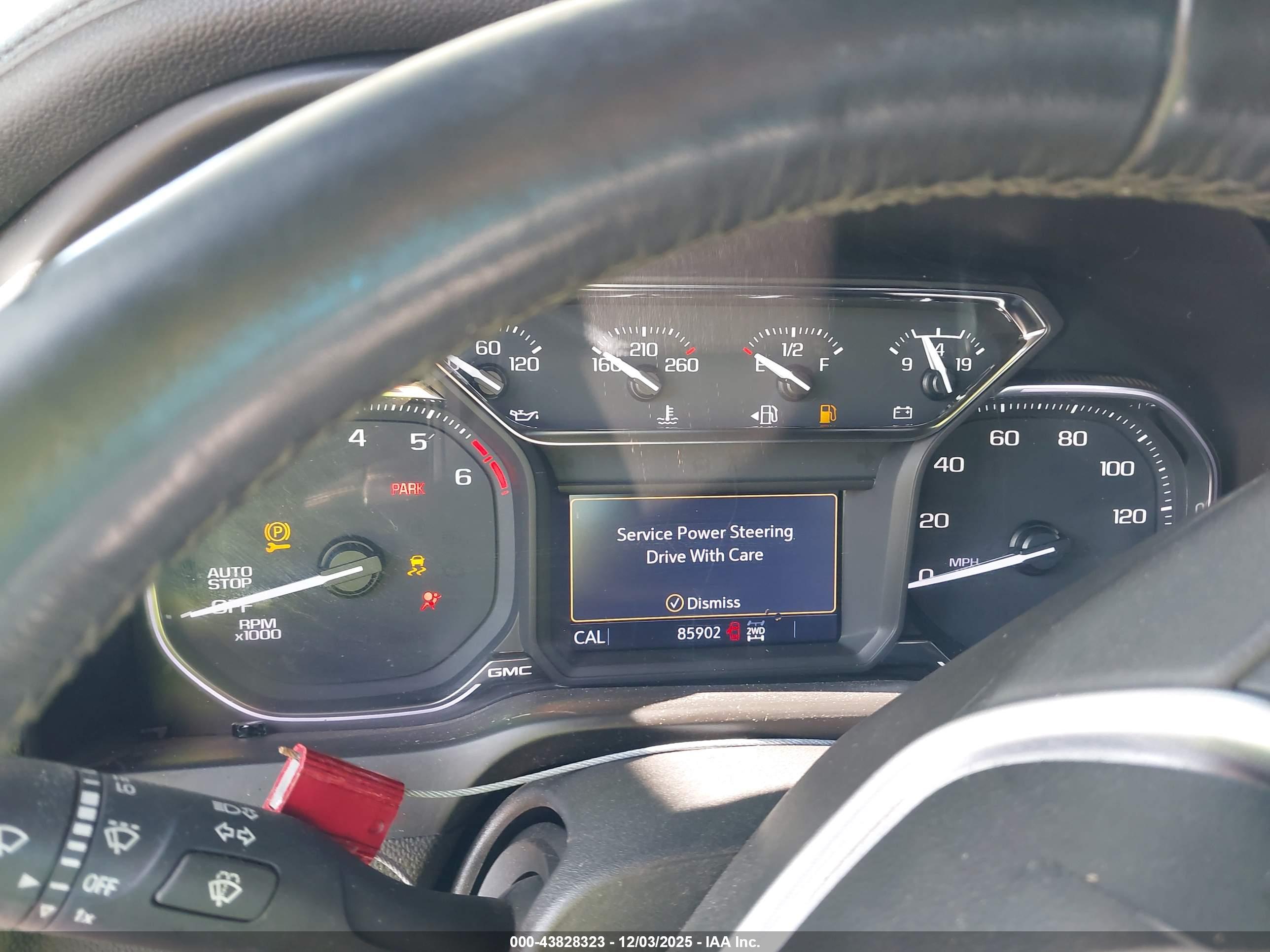 GMC SIERRA image 7