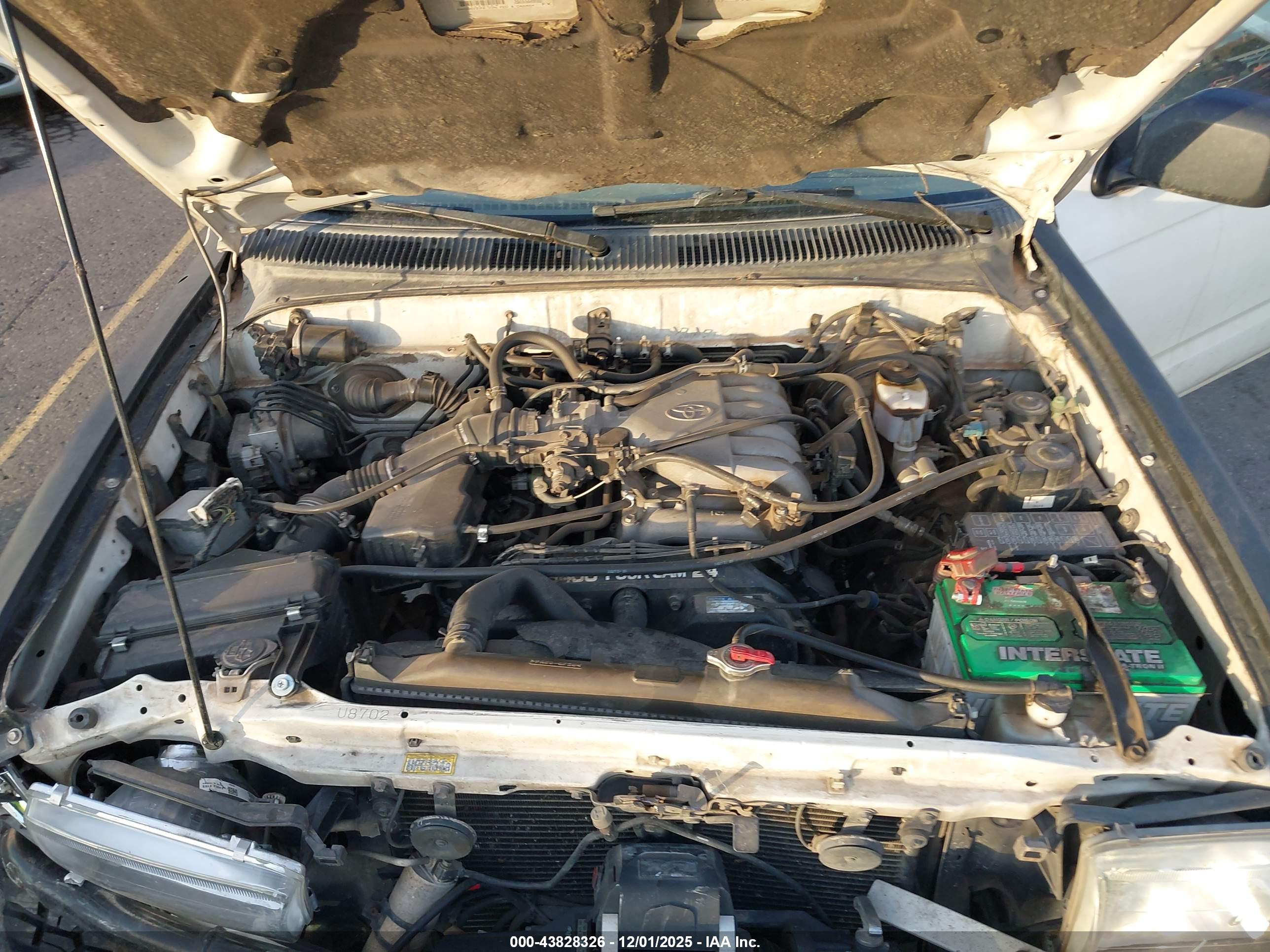 TOYOTA 4RUNNER image 10