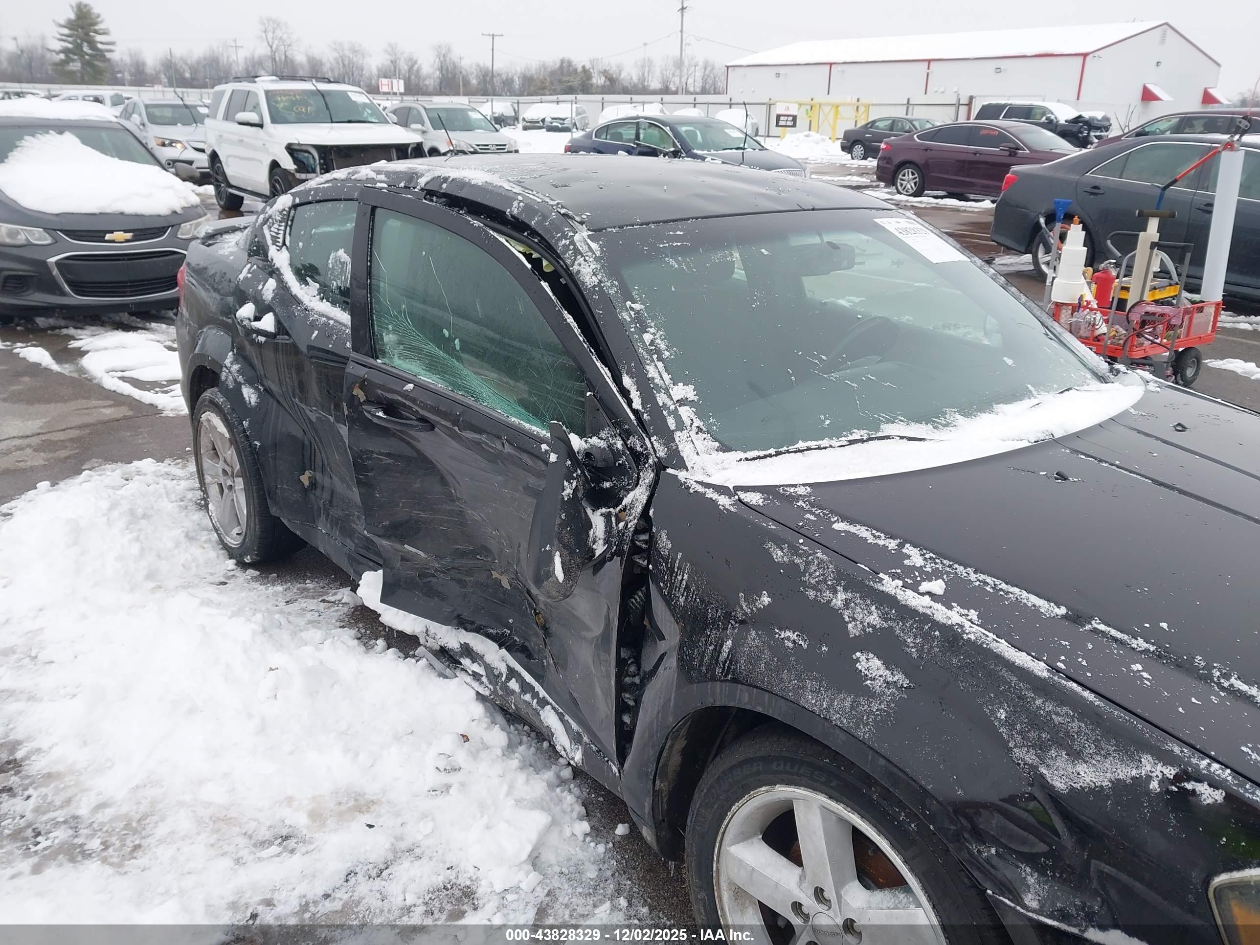 DODGE AVENGER image 6