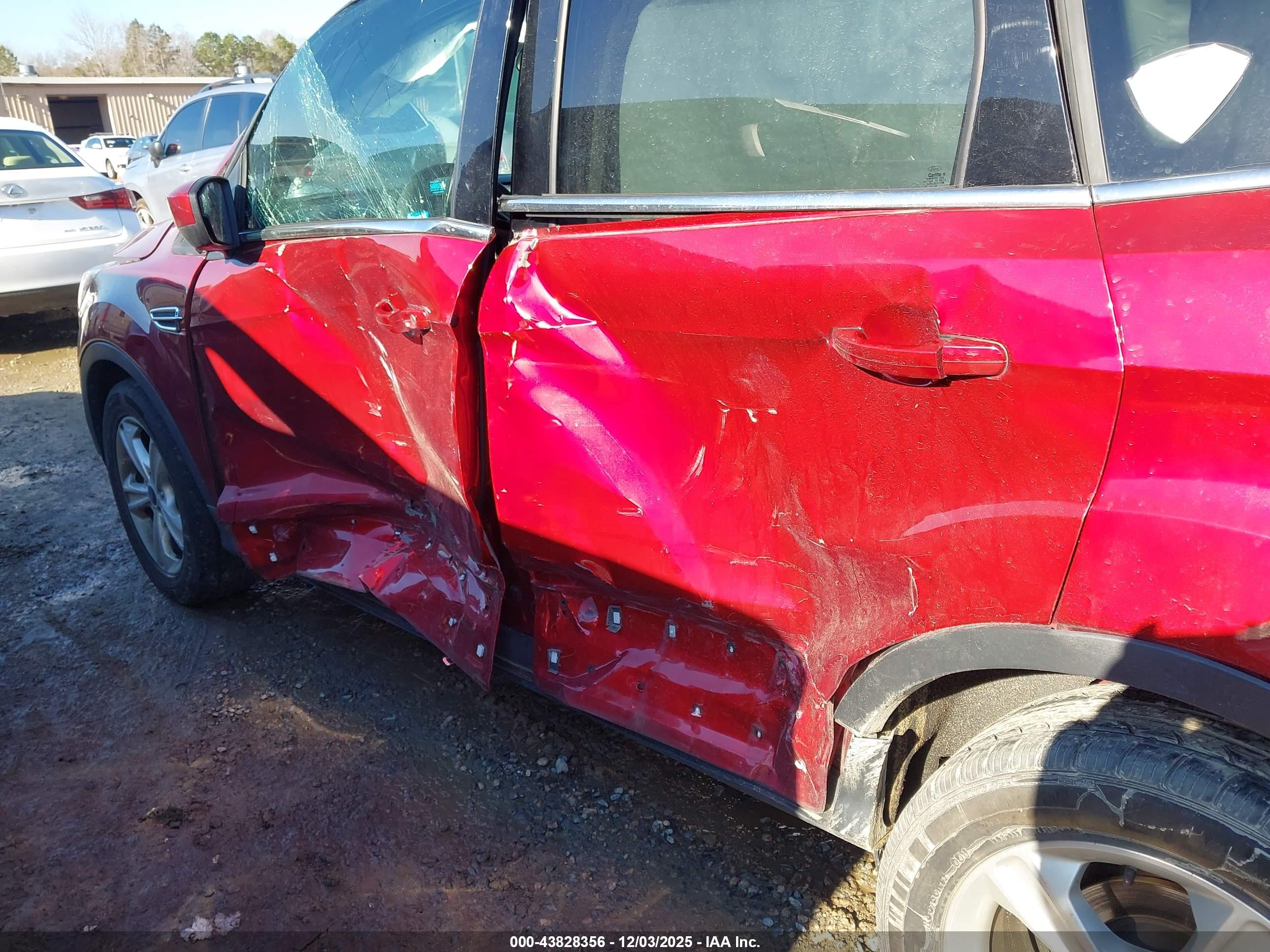 FORD ESCAPE image 6