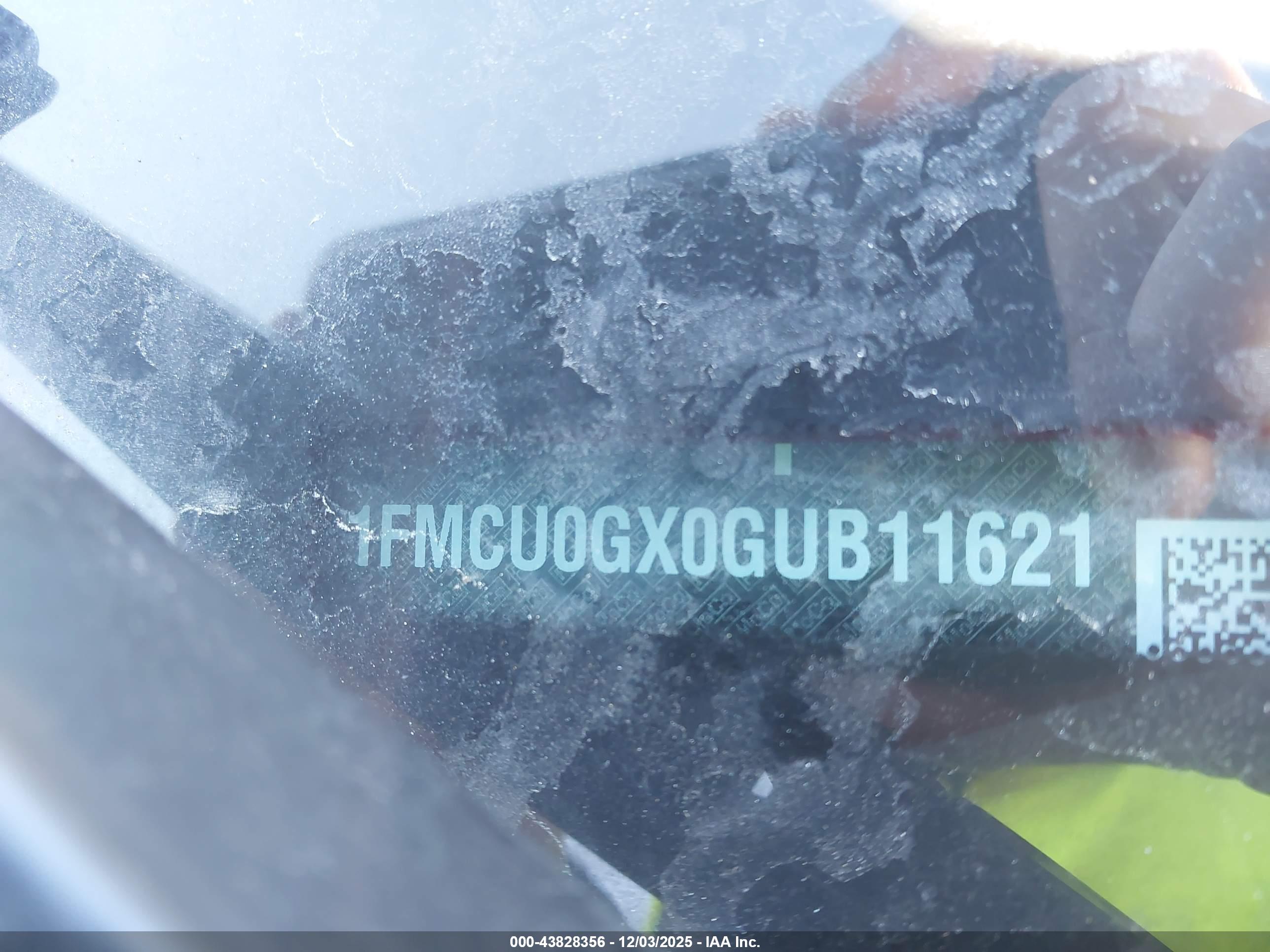 FORD ESCAPE image 9
