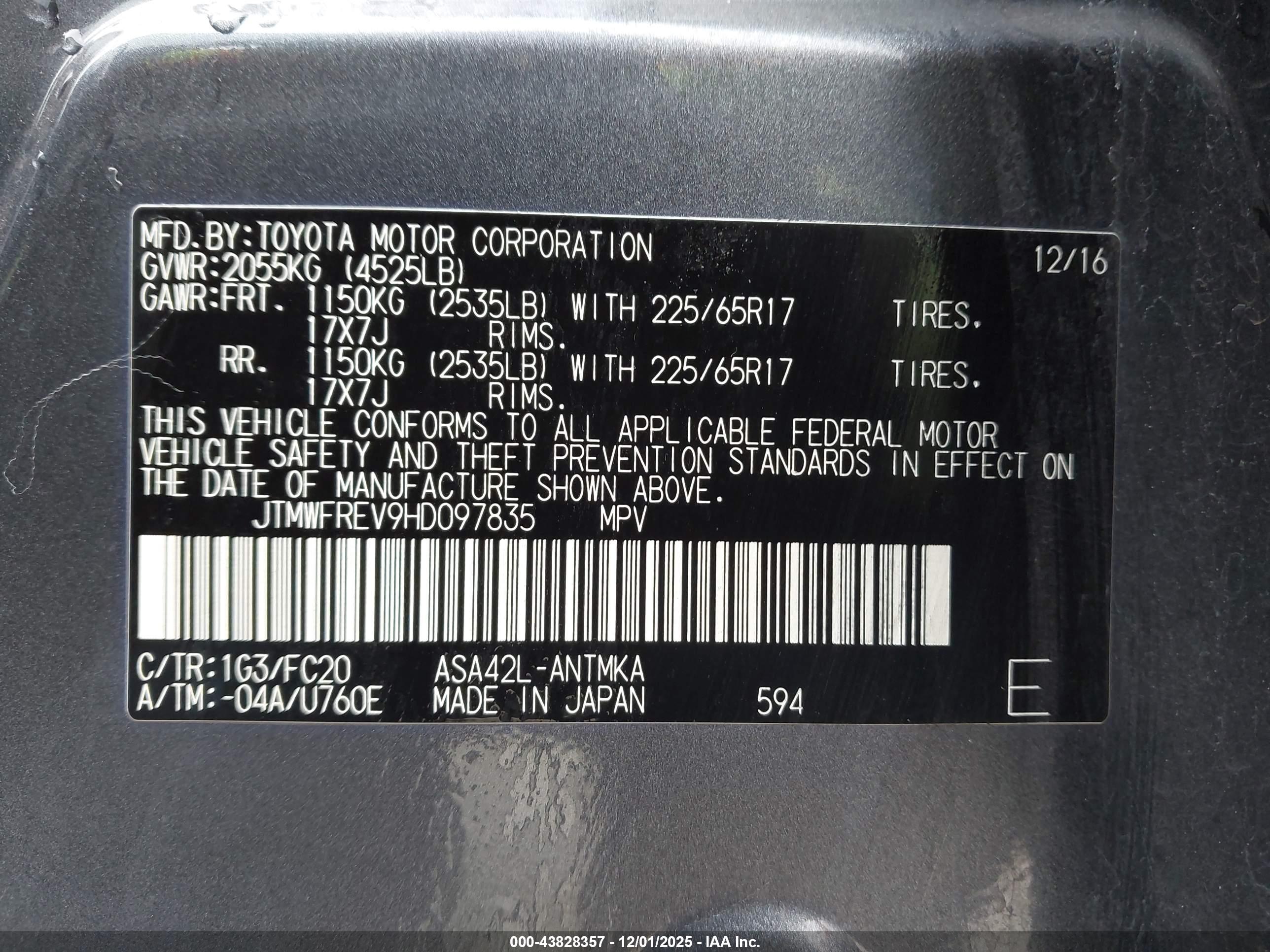 TOYOTA RAV4 image 9