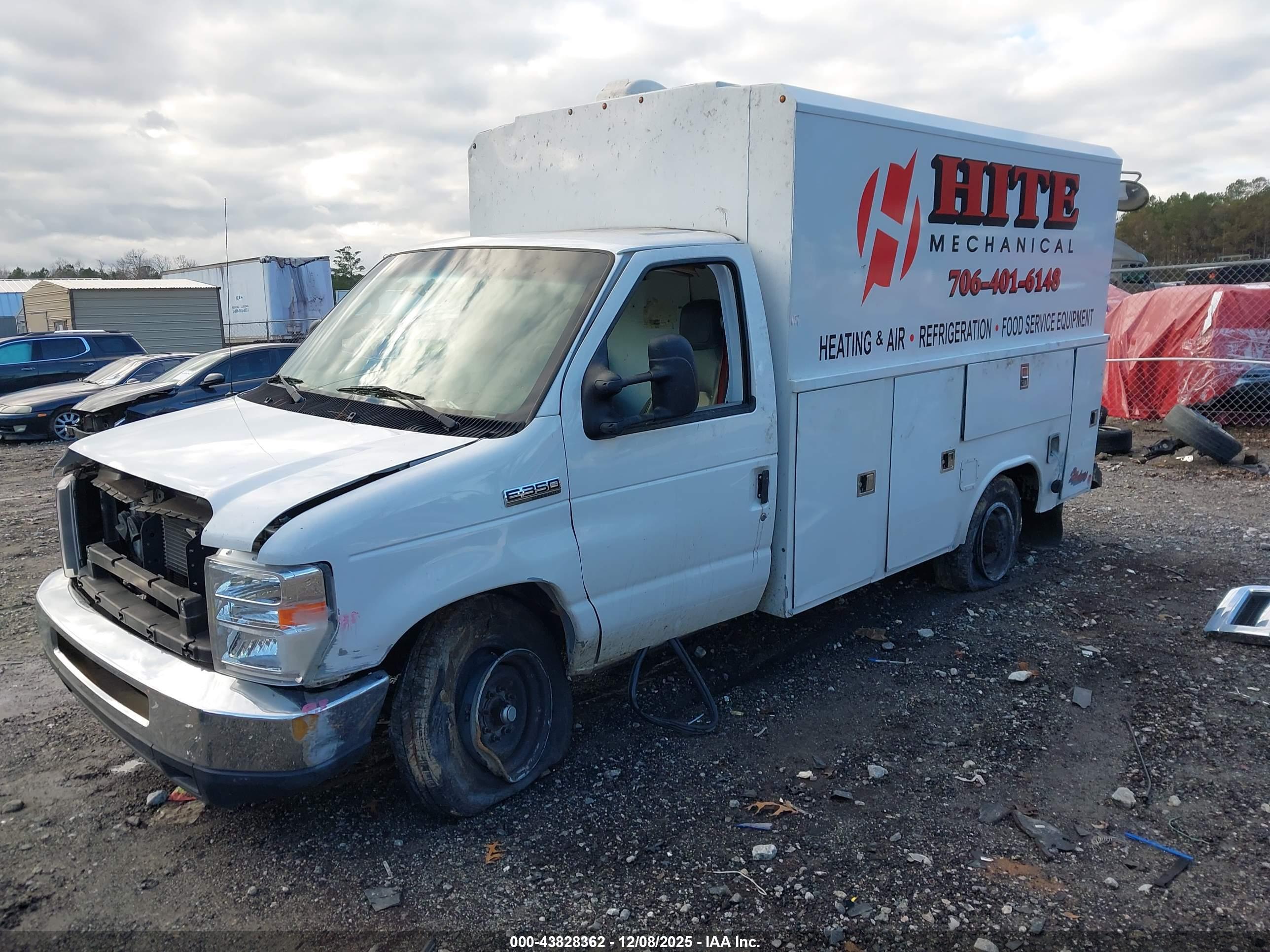 FORD E-350 image 2