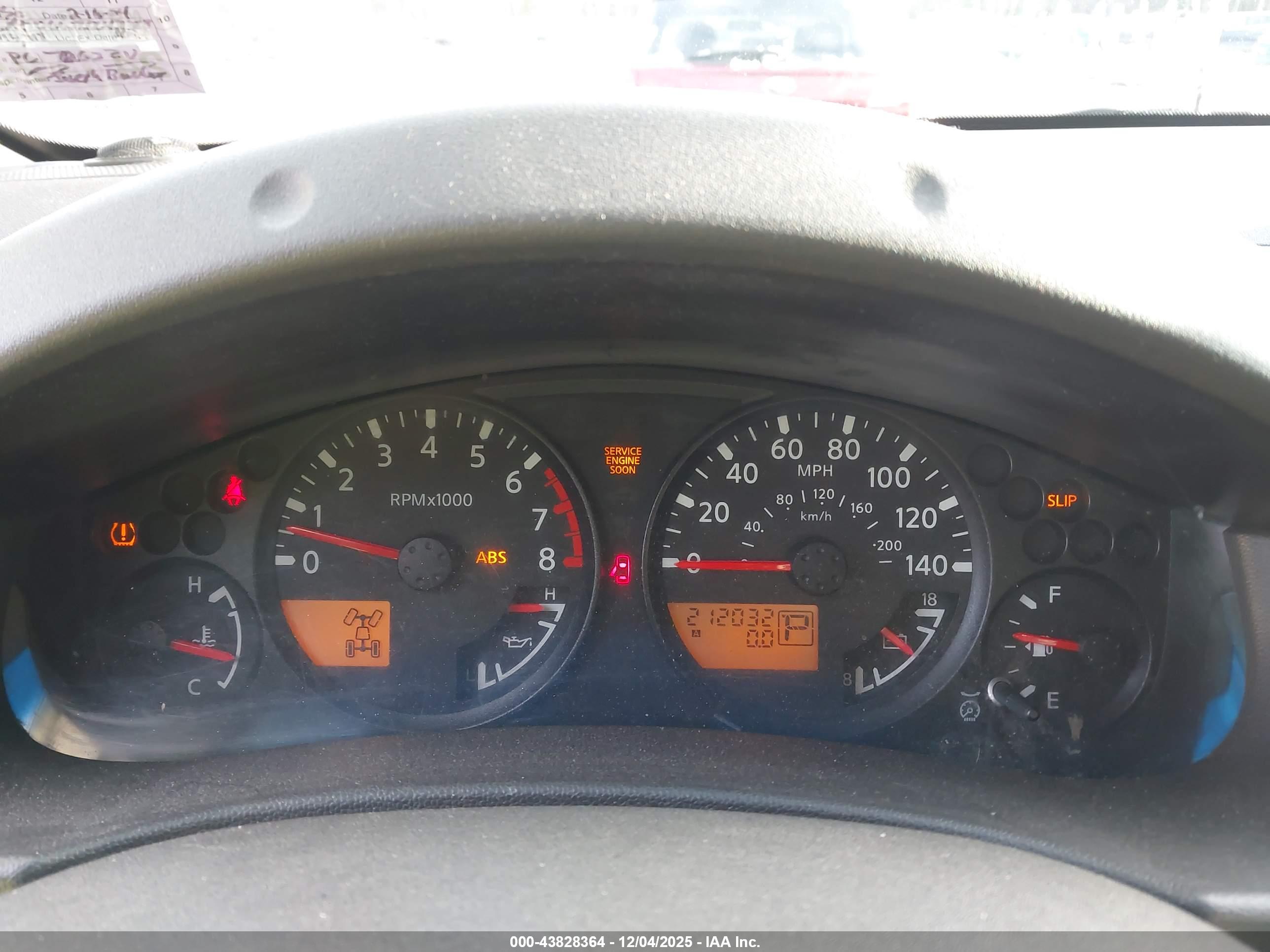 NISSAN FRONTIER image 7