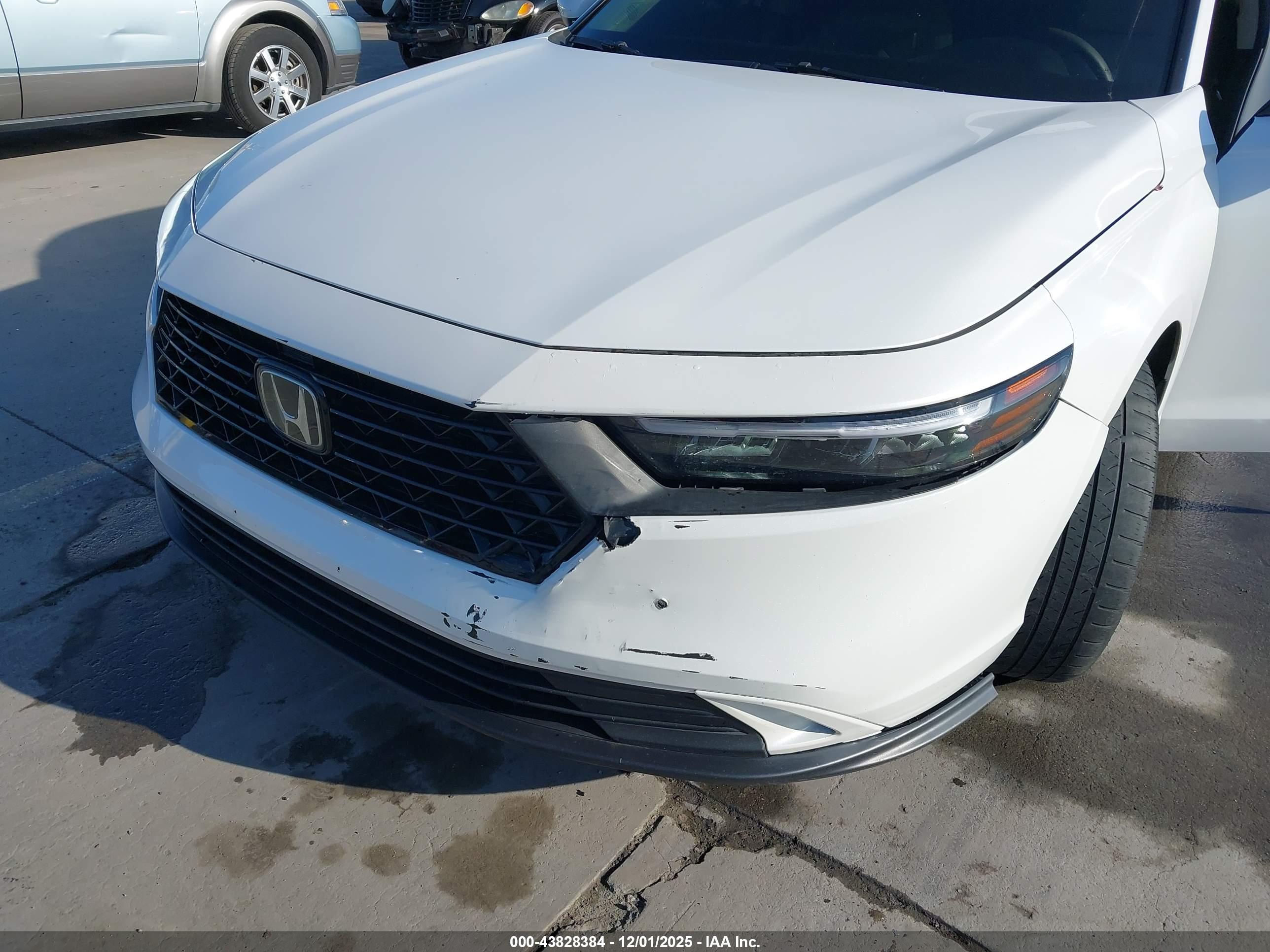 HONDA ACCORD image 6