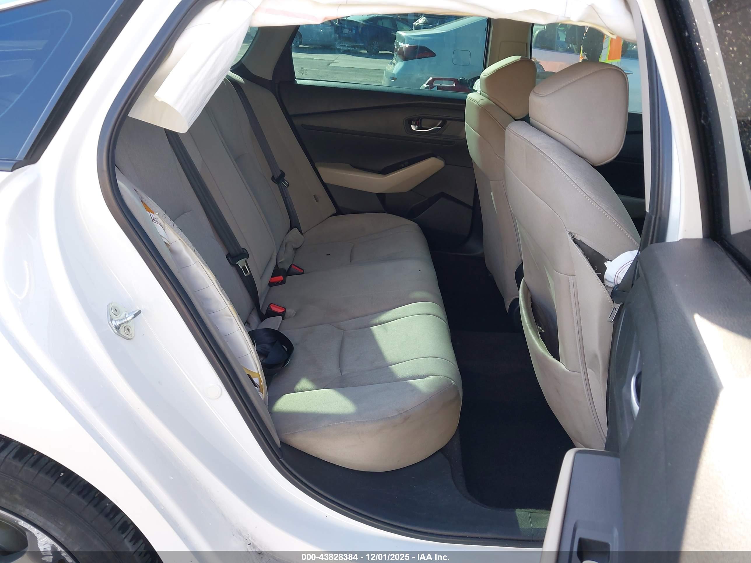 HONDA ACCORD image 8