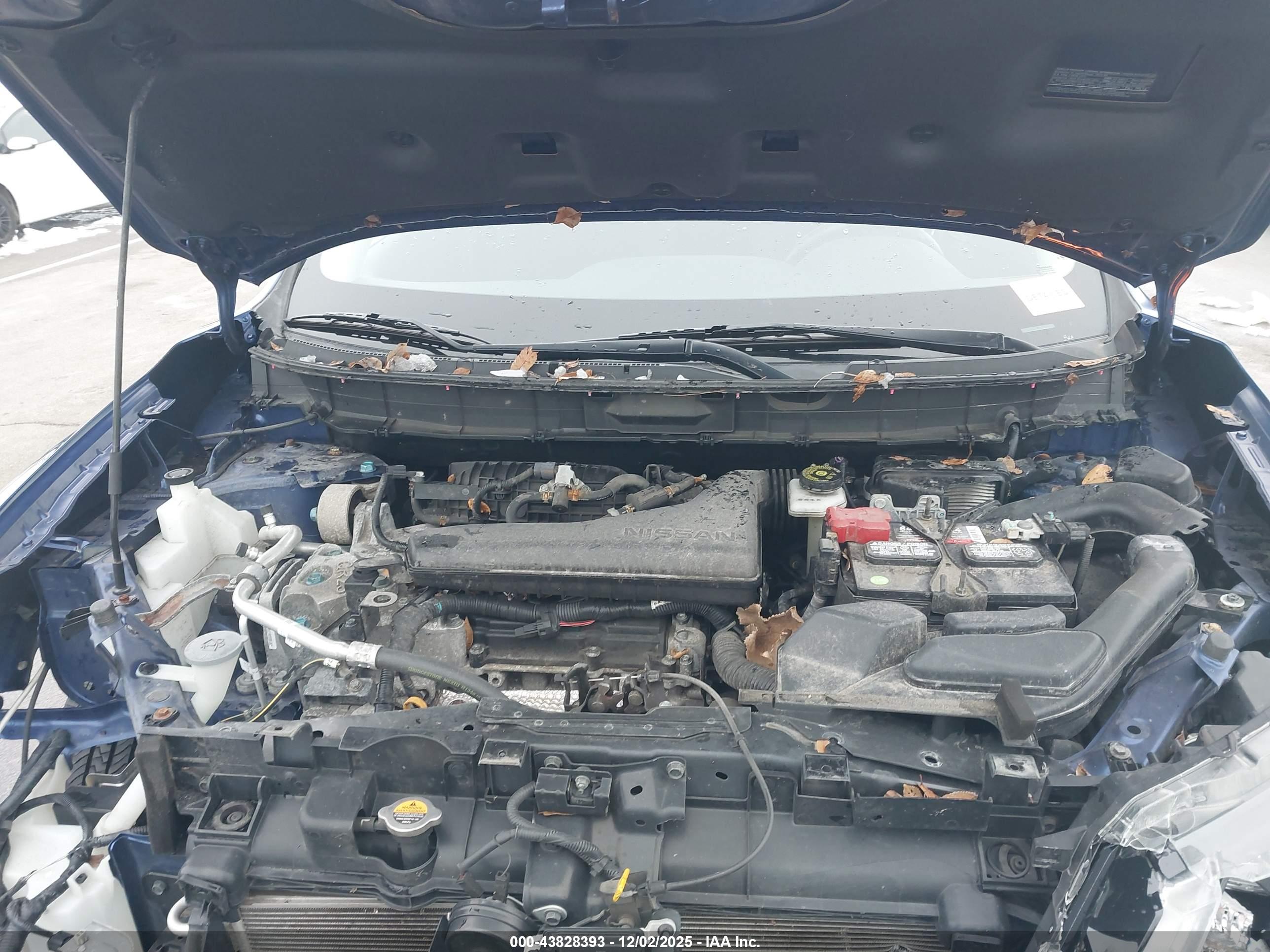 NISSAN ROGUE image 10