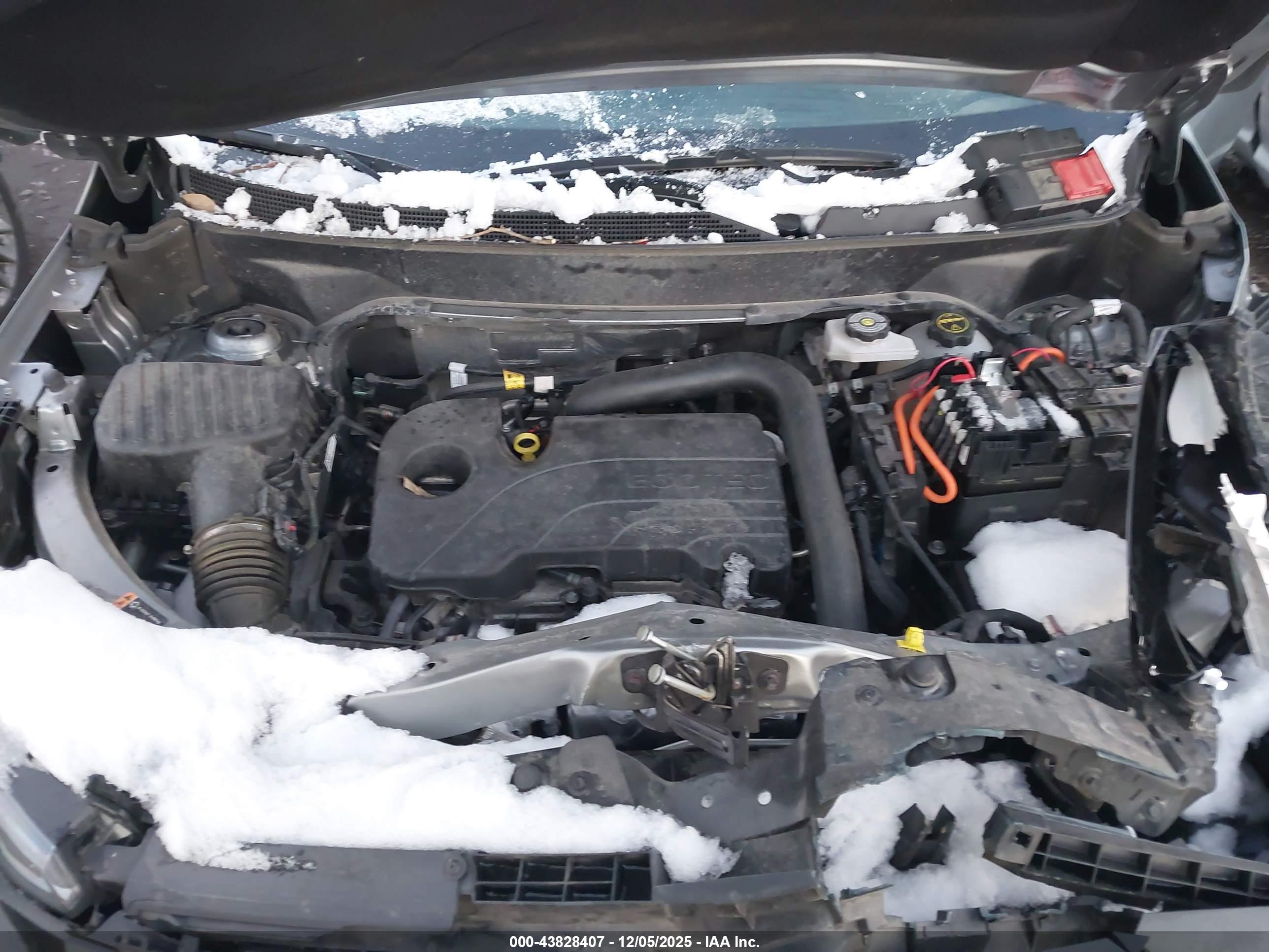 CHEVROLET EQUINOX image 10
