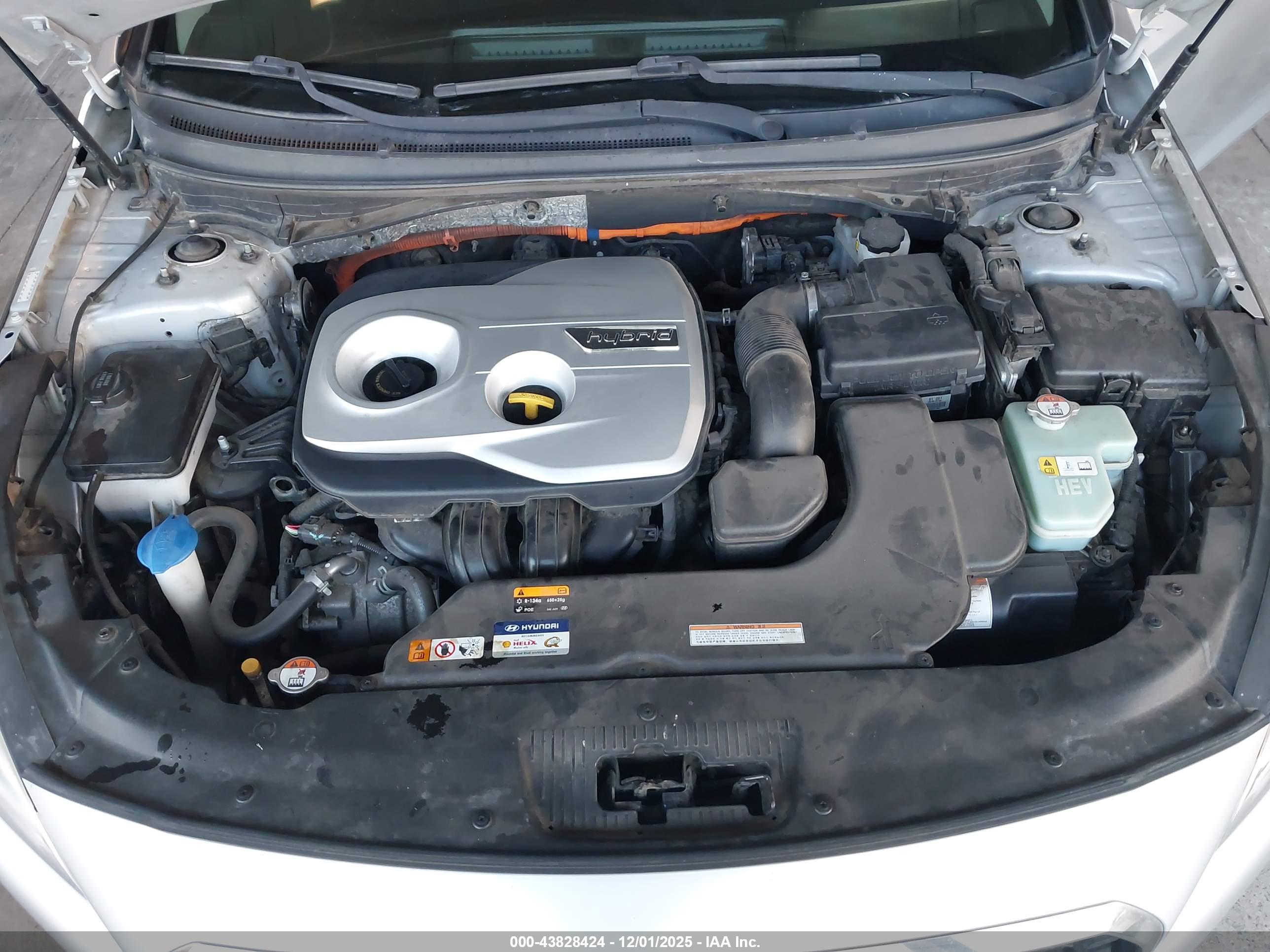 HYUNDAI SONATA image 10