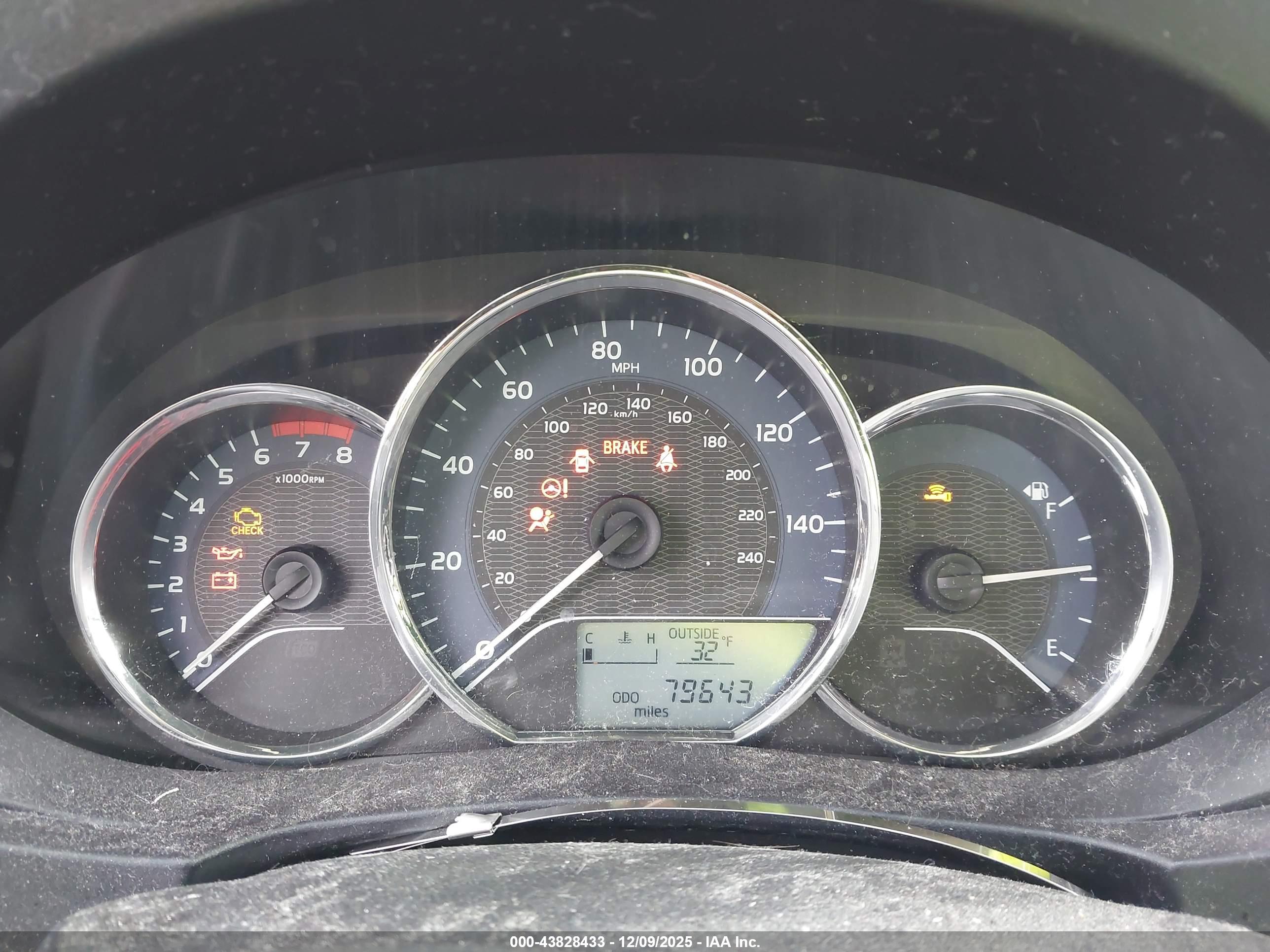 TOYOTA COROLLA image 7