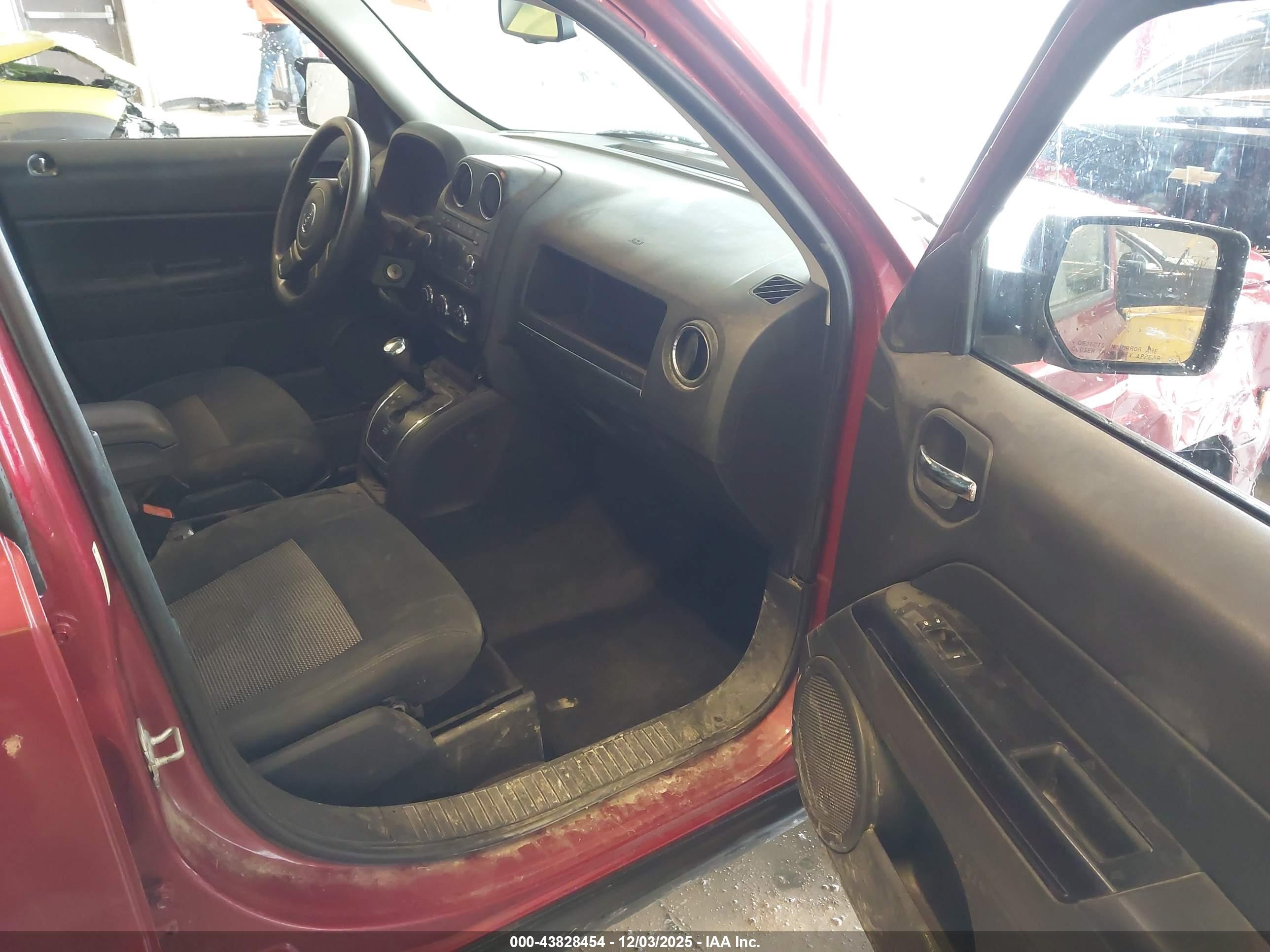 JEEP PATRIOT image 5