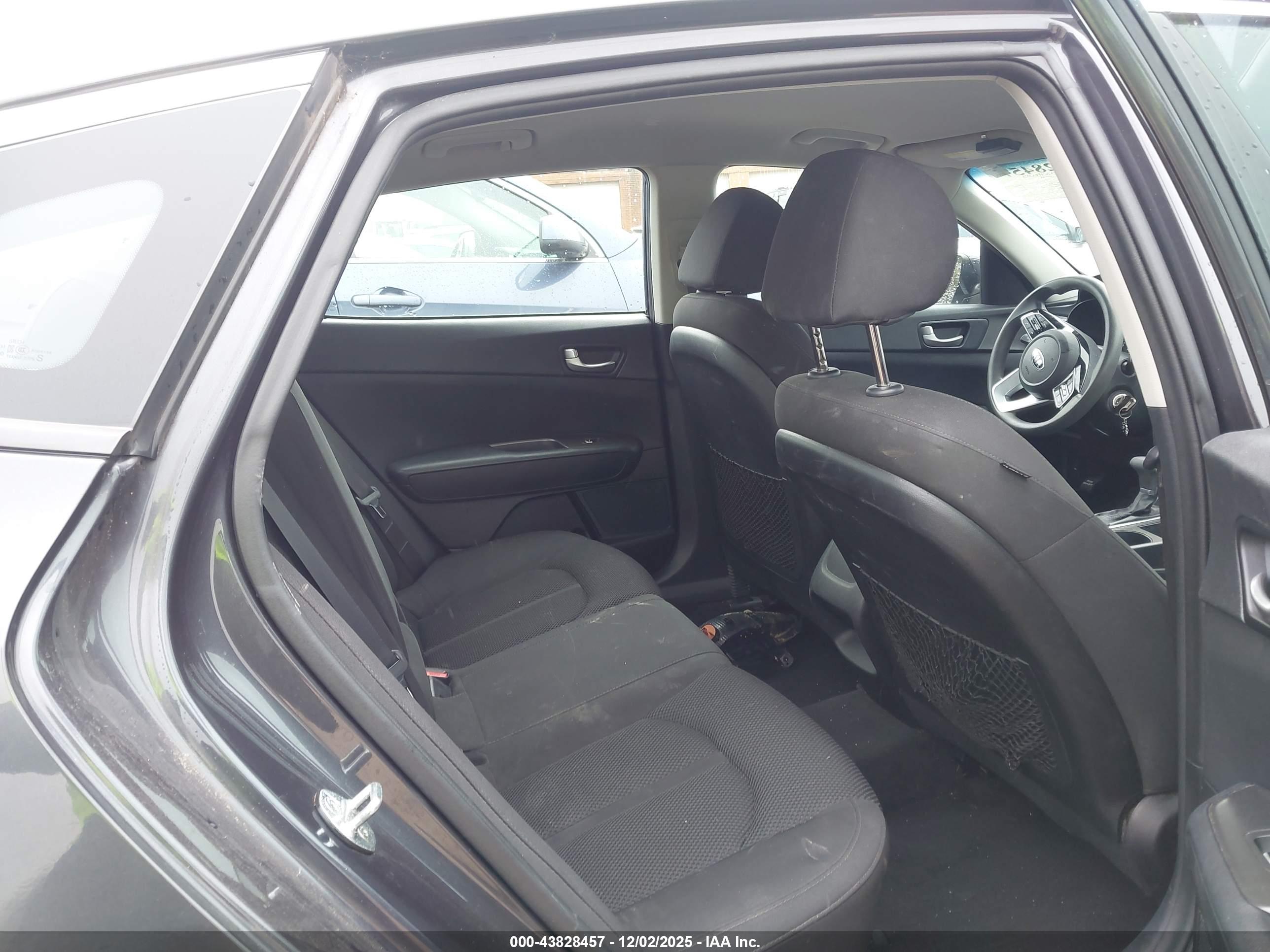 KIA OPTIMA image 8