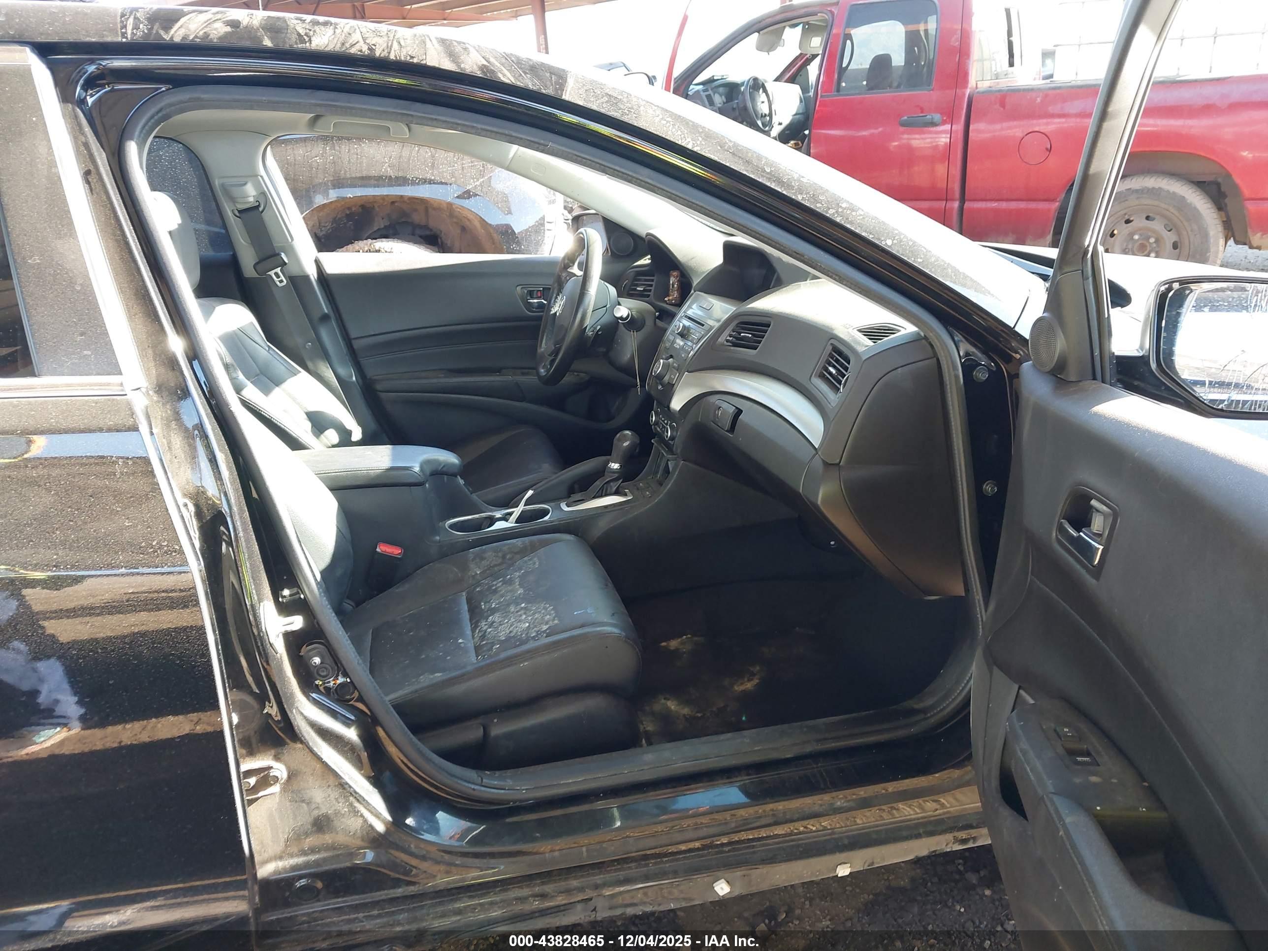 ACURA ILX image 5