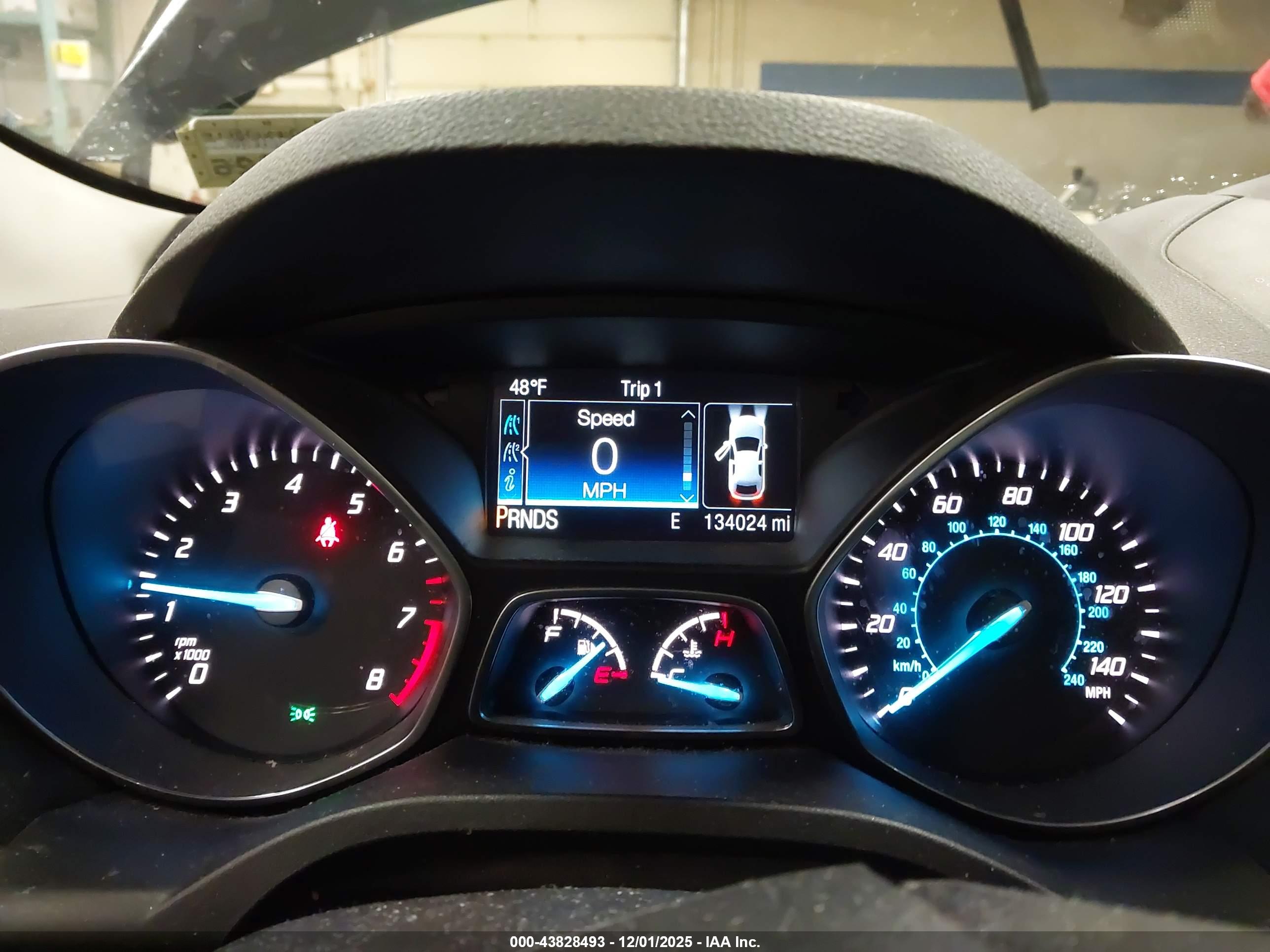 FORD ESCAPE image 7