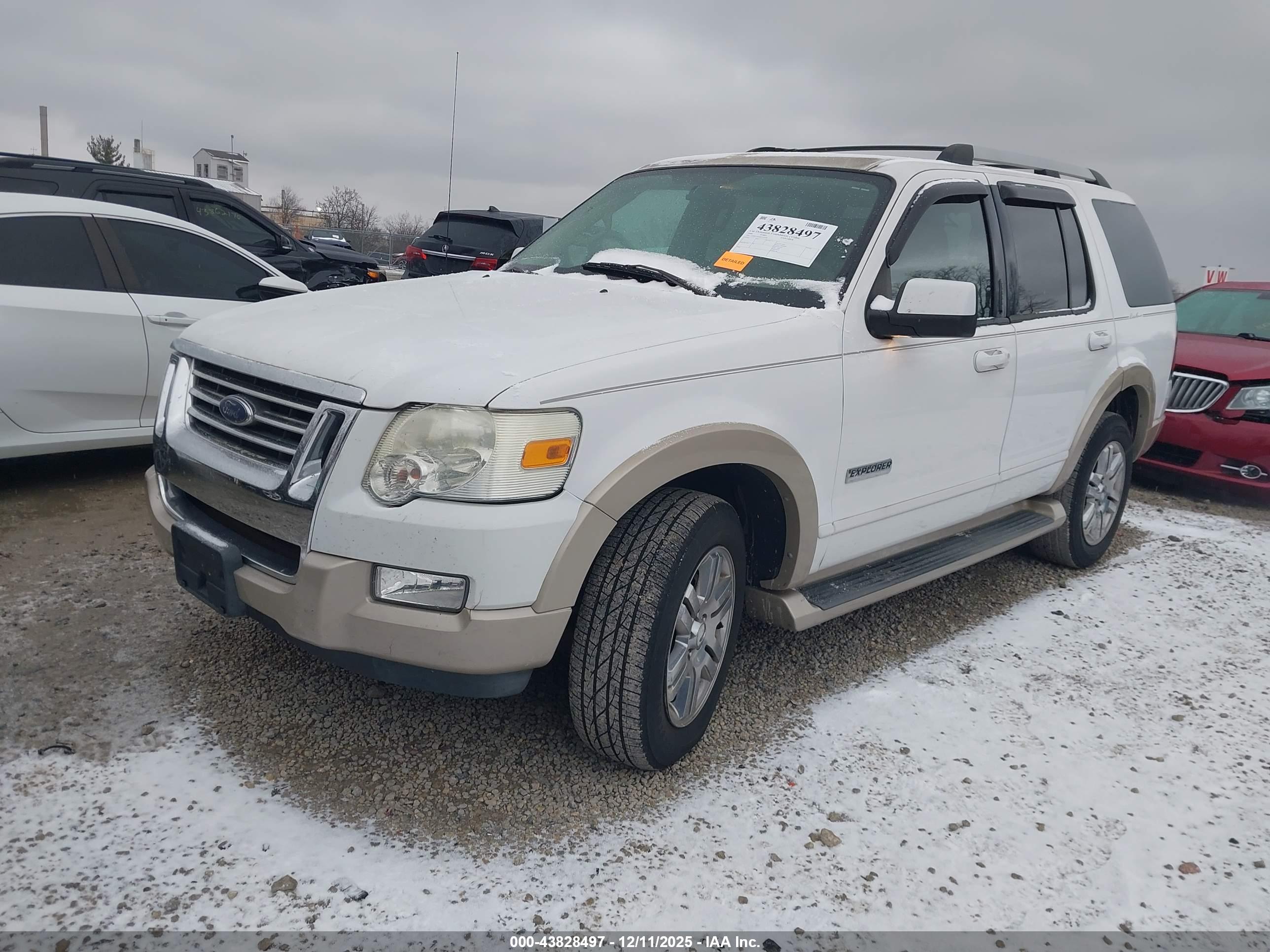 FORD EXPLORER image 2